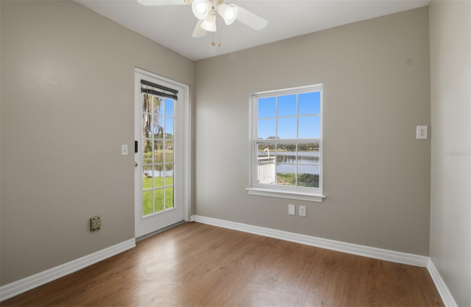 703 Crystal Lake Rd Property Photo 26