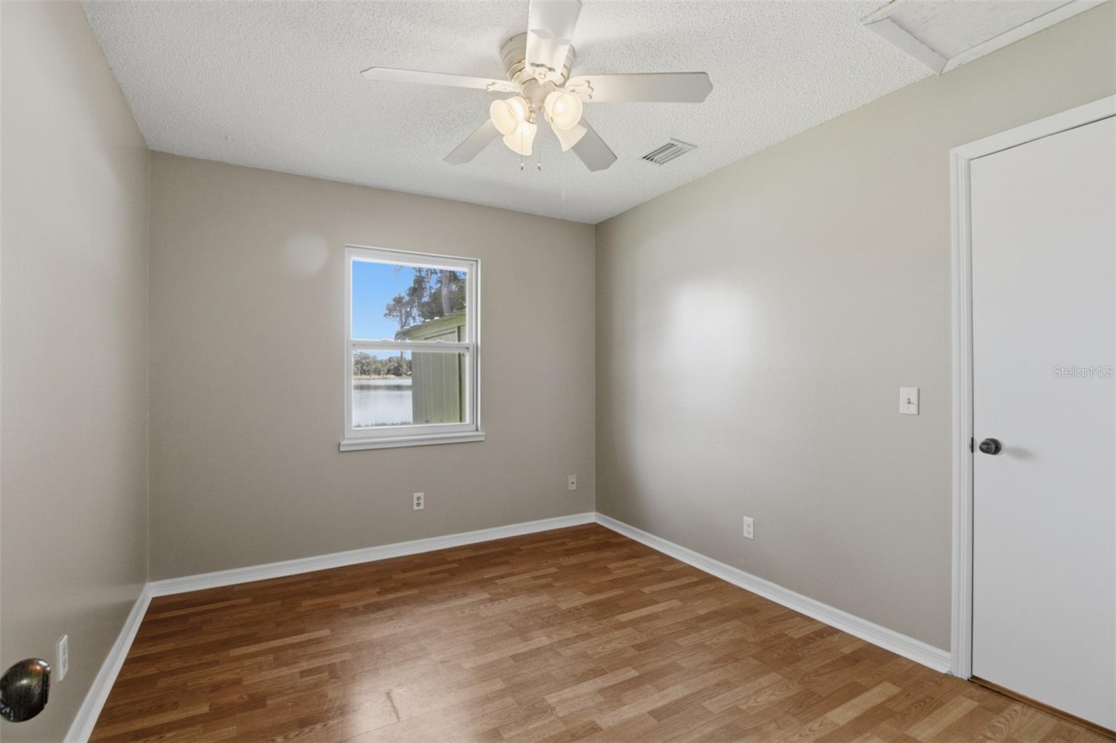 703 Crystal Lake Rd Property Photo 41