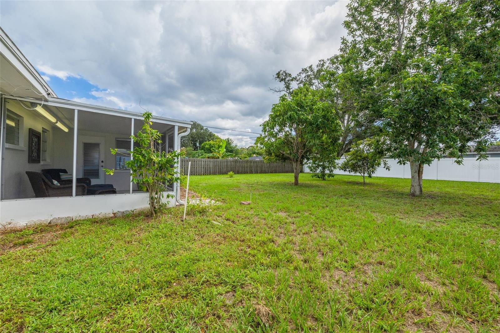 1441 Satsuma St Property Photo 23