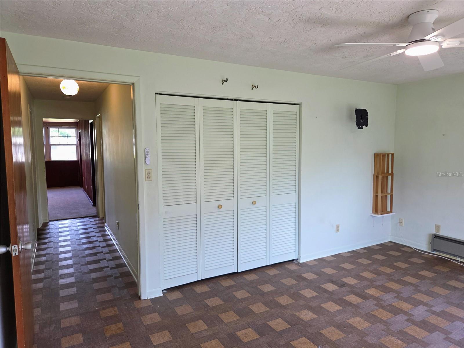 6044 Burlington Ave N Property Photo 29