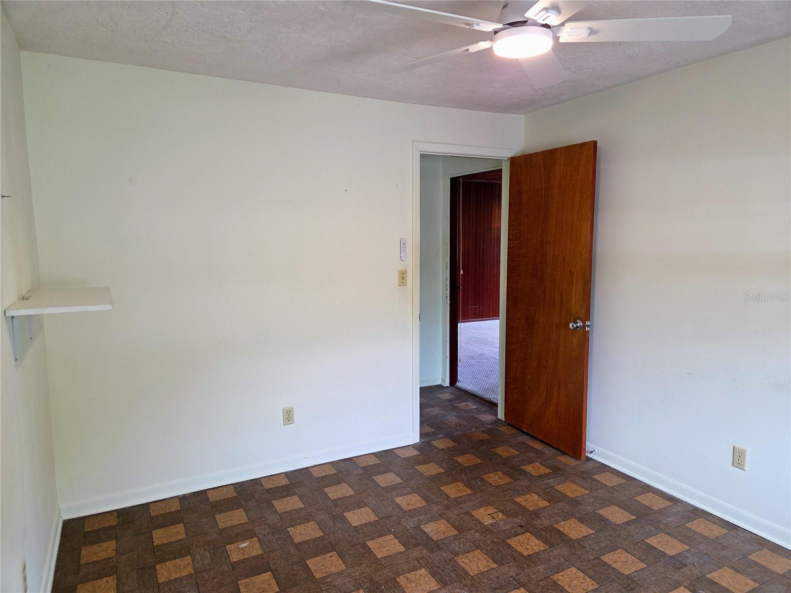 6044 Burlington Ave N Property Photo 32