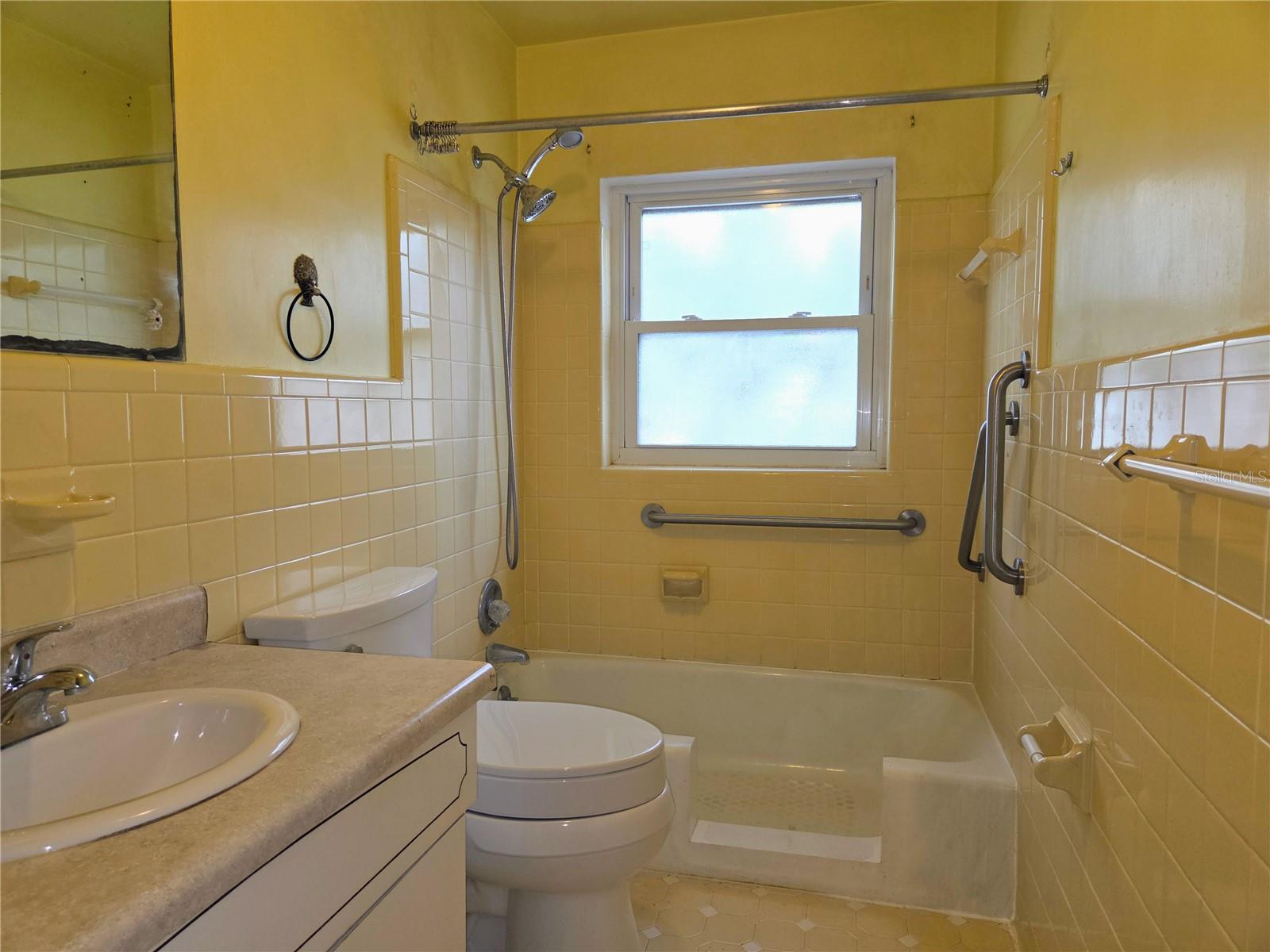 6044 Burlington Ave N Property Photo 35