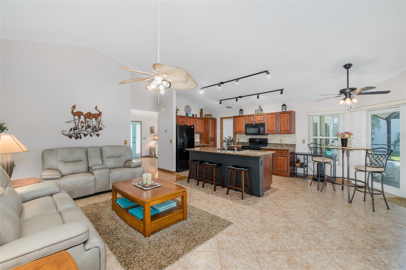 11810 Spanish Lake Dr Property Photo 15