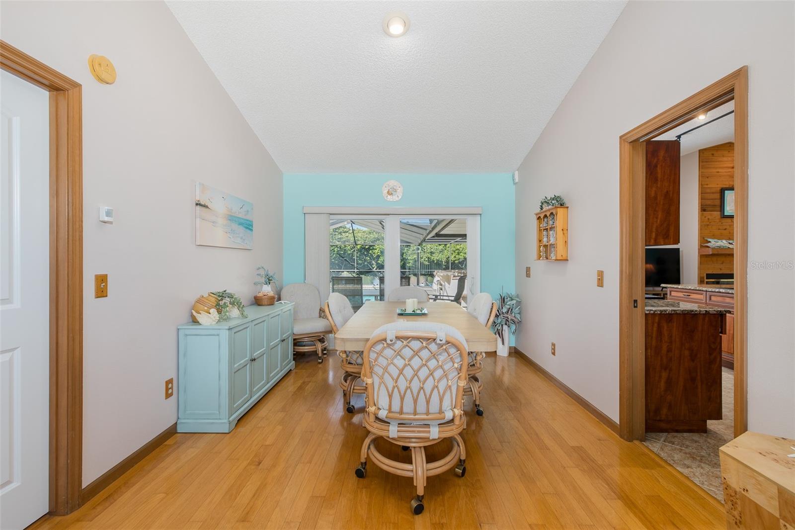 11810 Spanish Lake Dr Property Photo 47