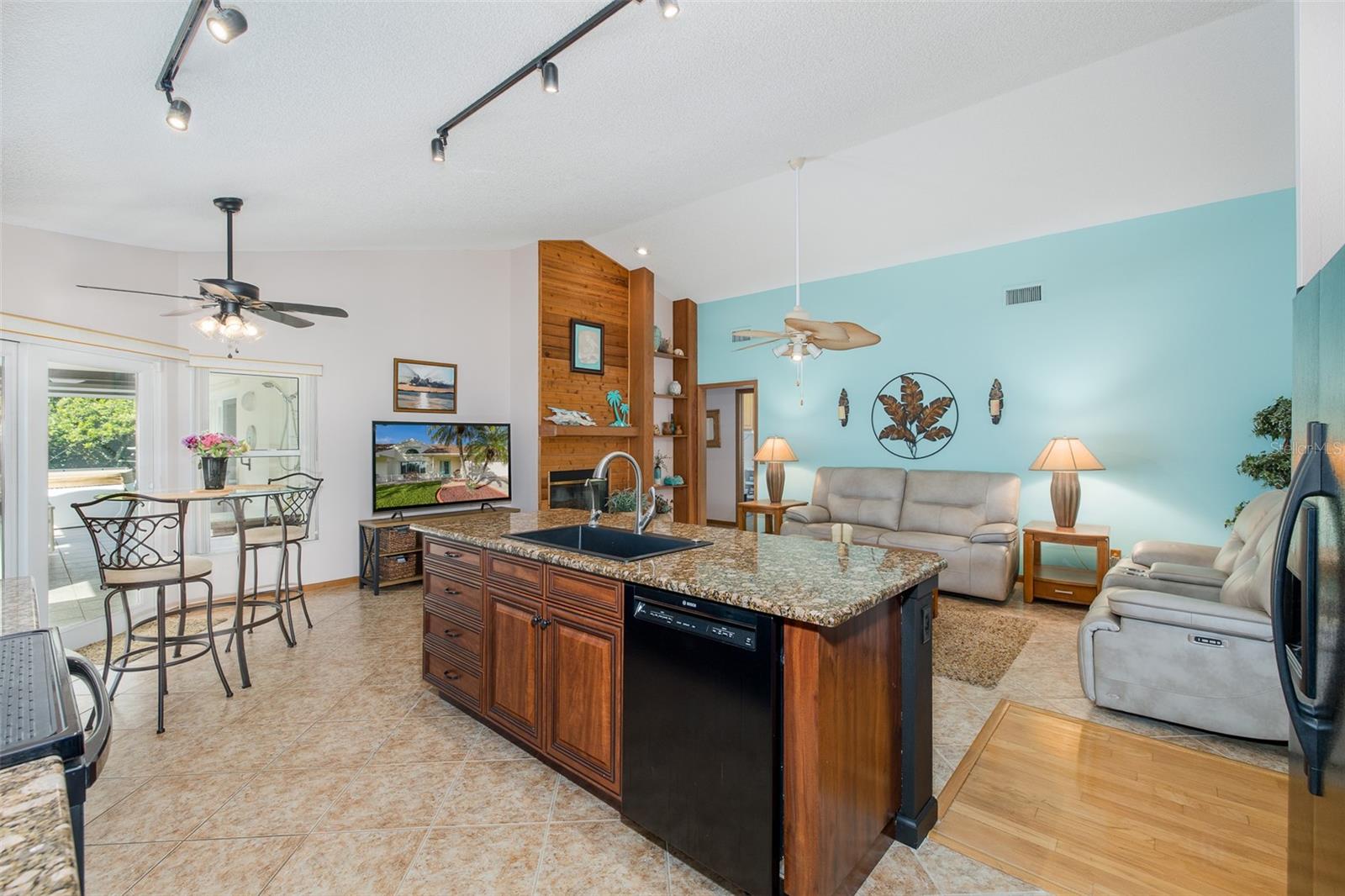 11810 Spanish Lake Dr Property Photo 48