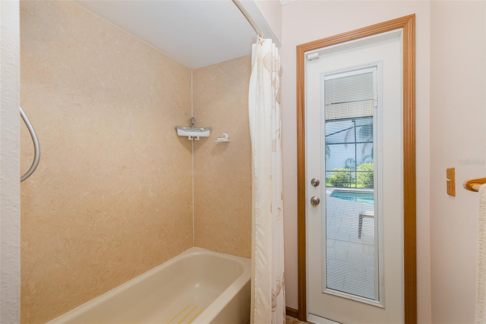 11810 Spanish Lake Dr Property Photo 60