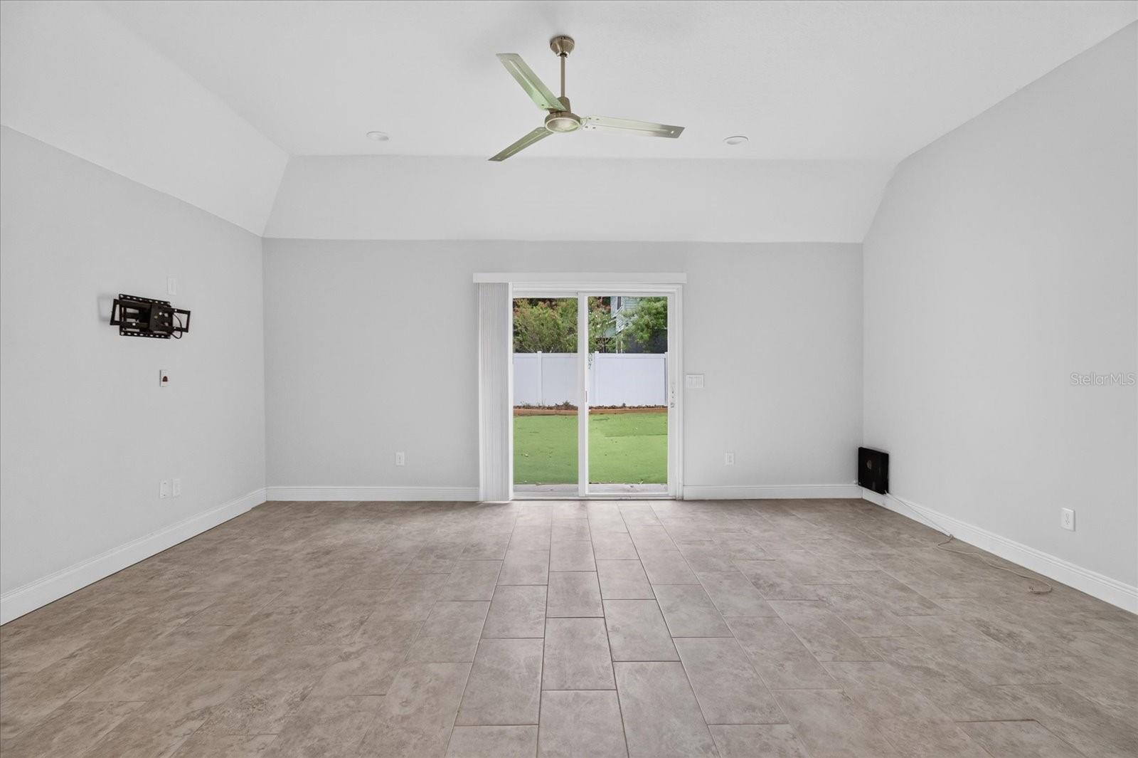 5114 Chilkoot St Property Photo 32