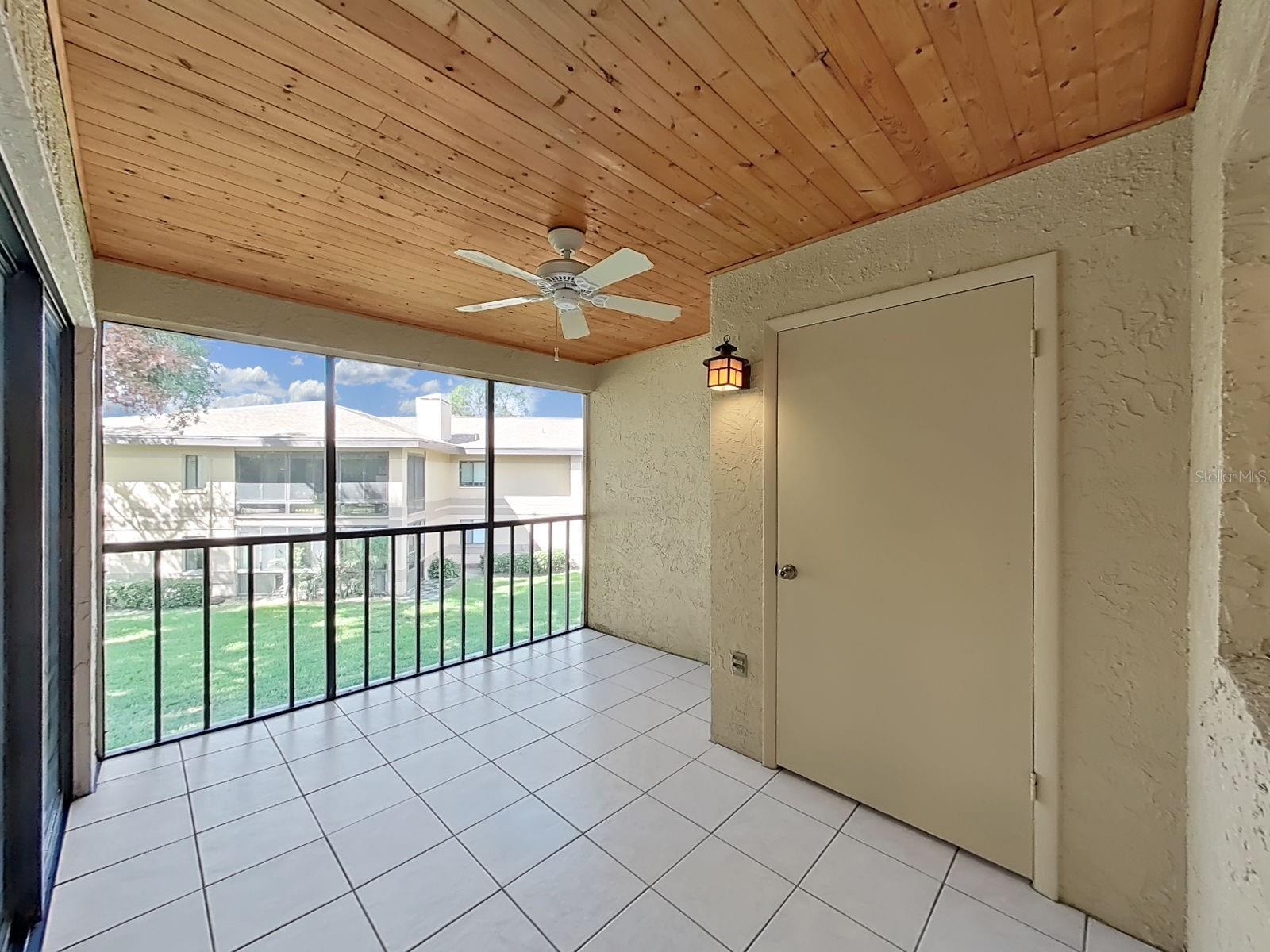 2679 Sabal Springs Cir #201 Property Photo 20