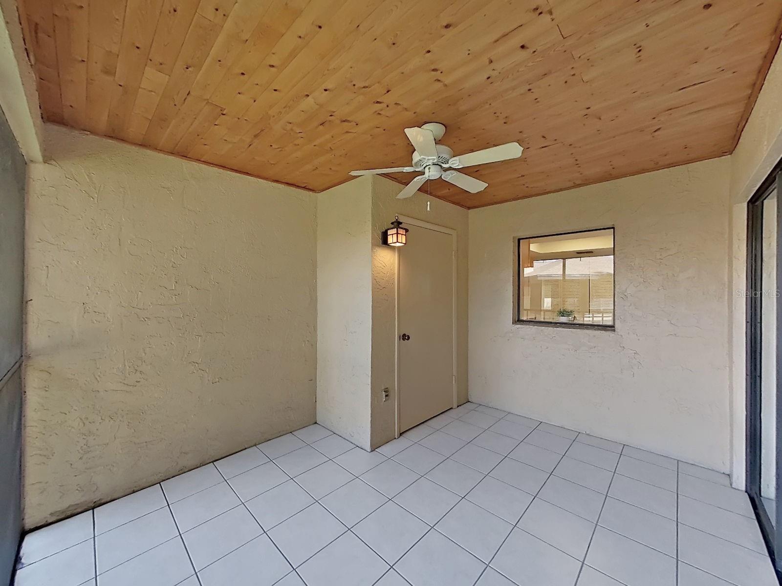 2679 Sabal Springs Cir #201 Property Photo 22
