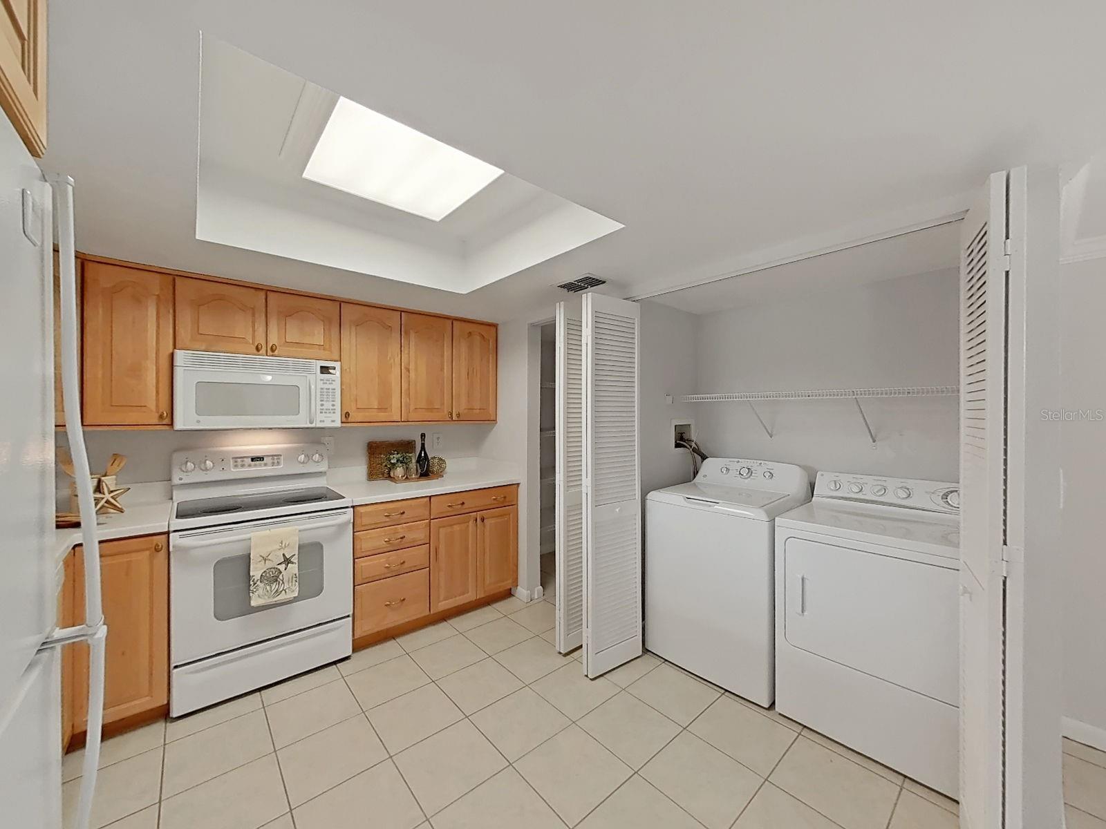 2679 Sabal Springs Cir #201 Property Photo 30