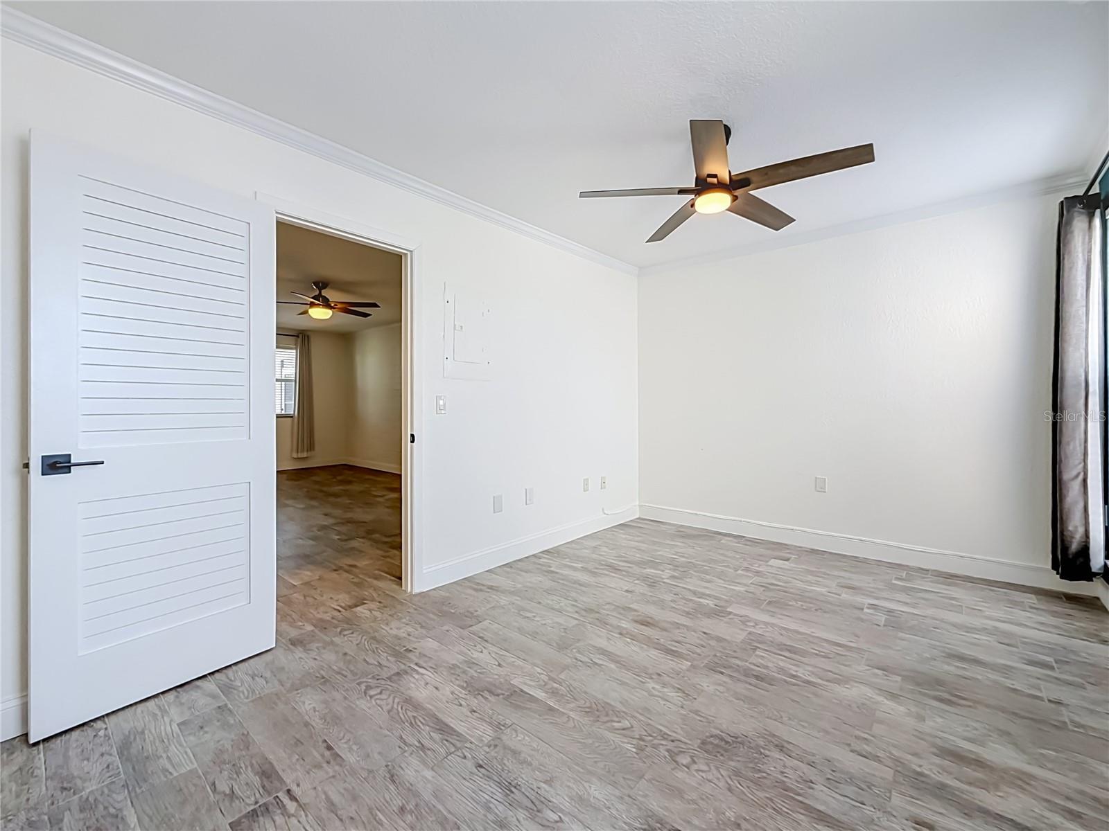 1859 Shore Dr S #303 Property Photo 19