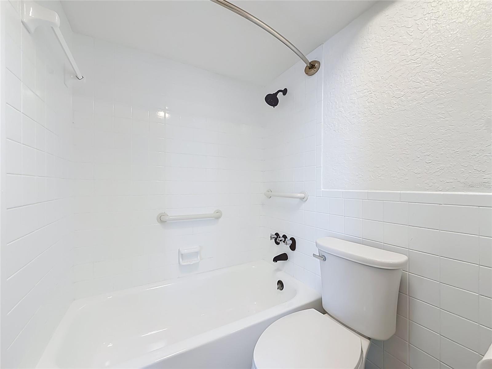 1859 Shore Dr S #303 Property Photo 21