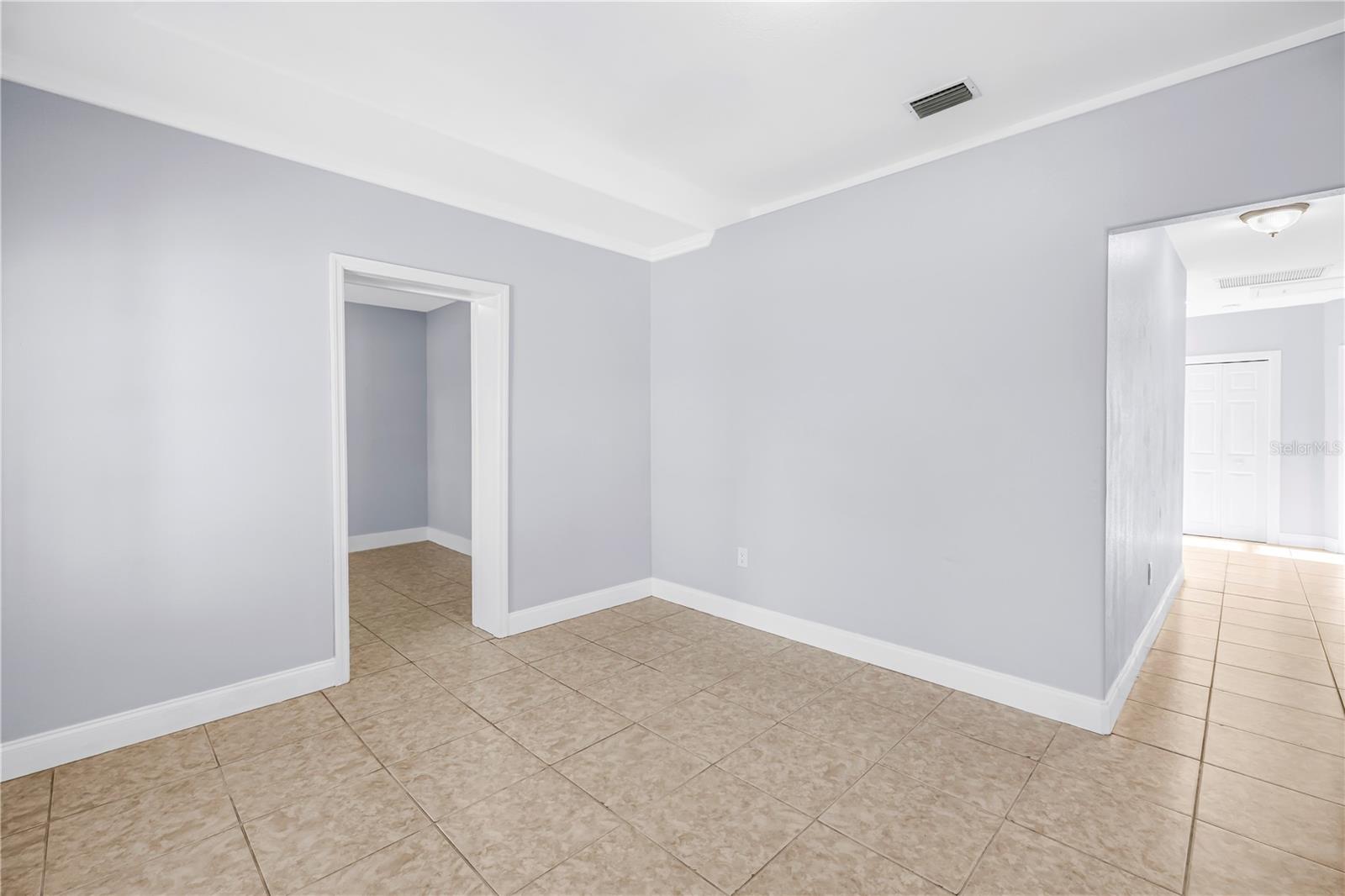 2906 W Main St Property Photo 16
