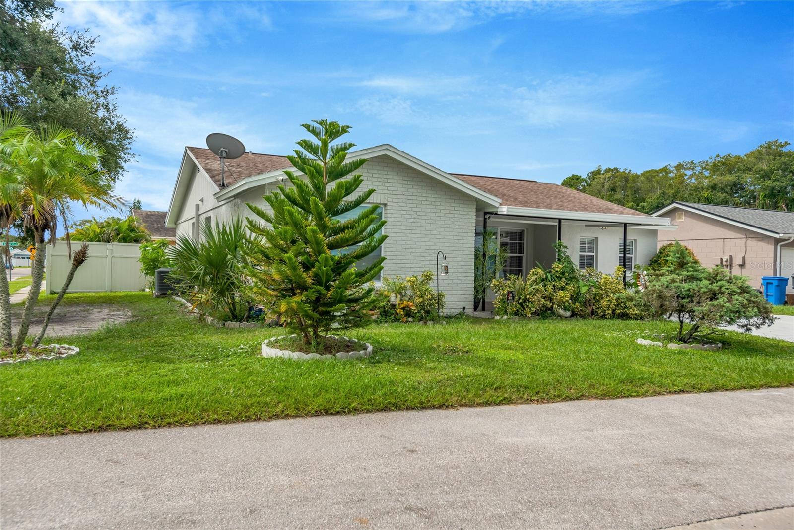 10302 Orchard Hills Ct Property Photo 4