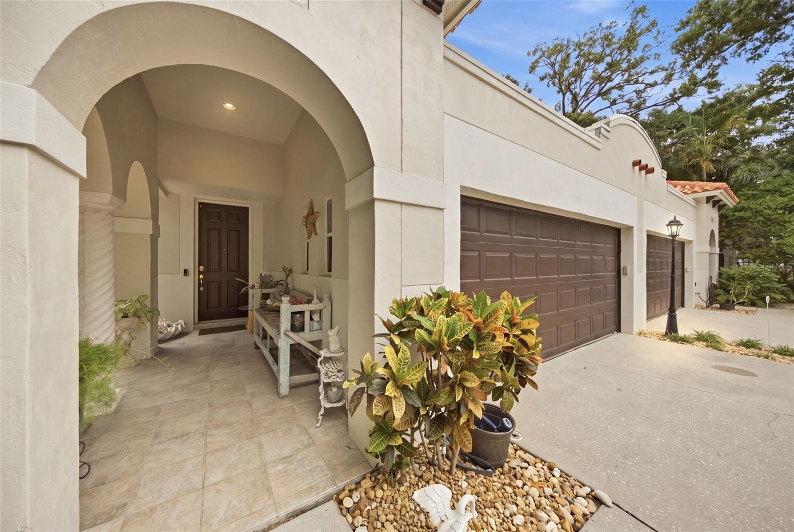 5218 Bayshore Blvd #4 Property Photo 2