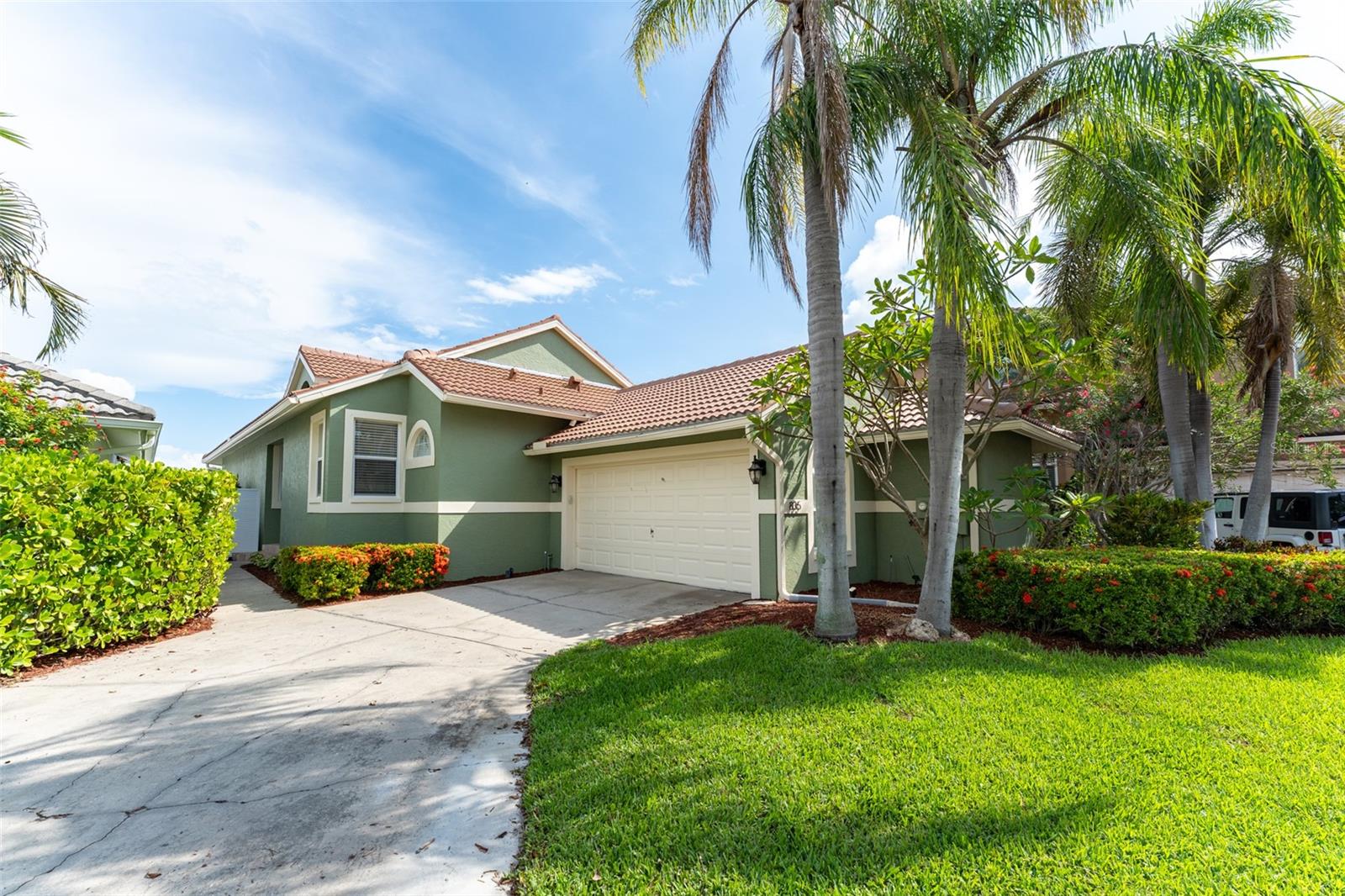 835 Symphony Isles Blvd Property Photo 6
