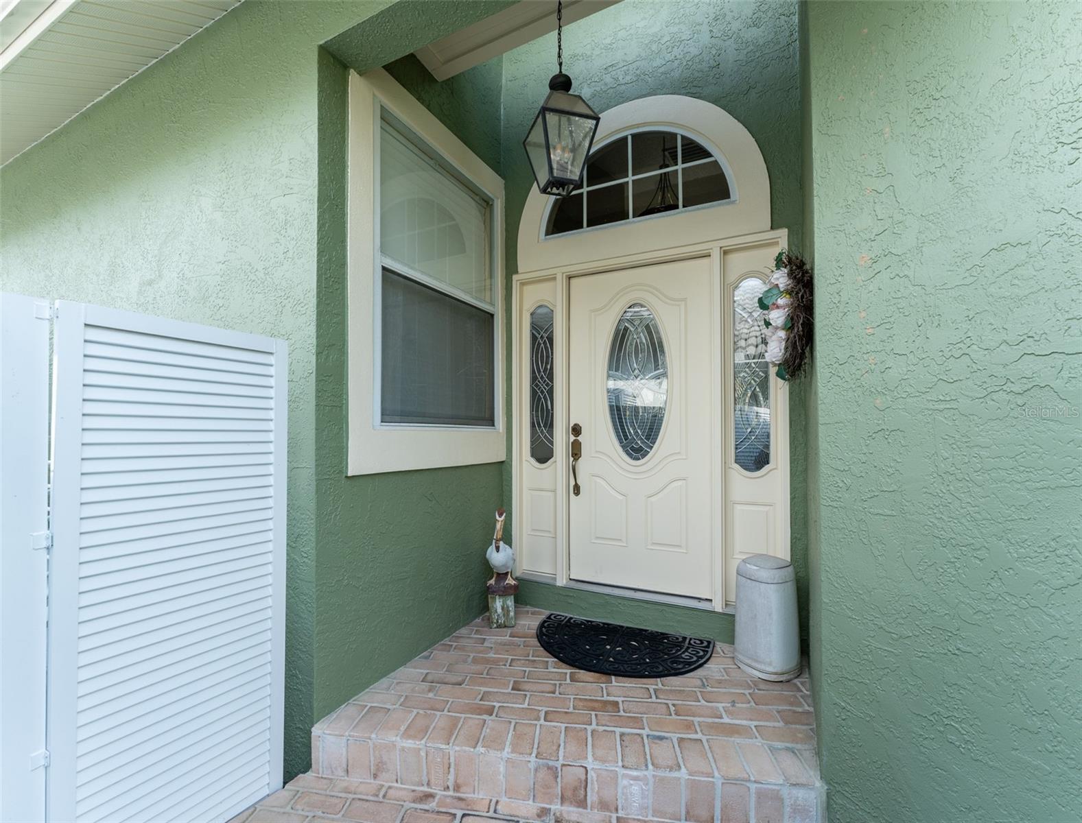 835 Symphony Isles Blvd Property Photo 7