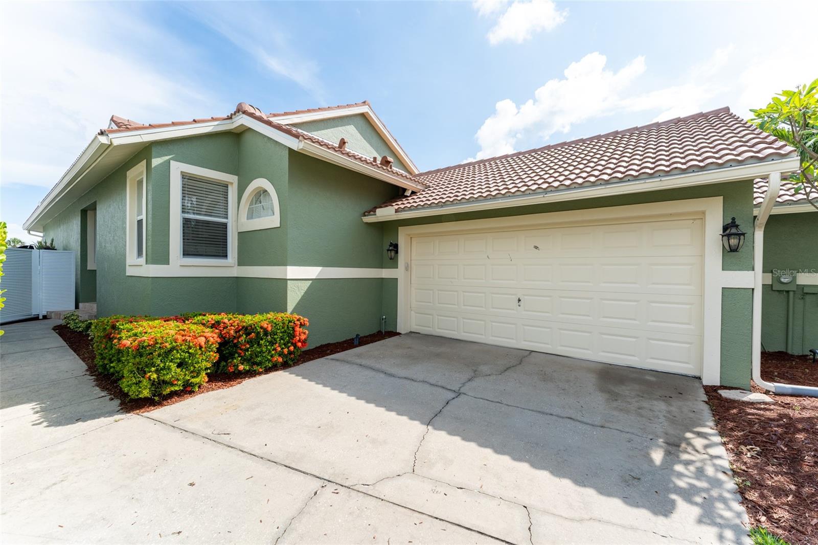 835 Symphony Isles Blvd Property Photo 53