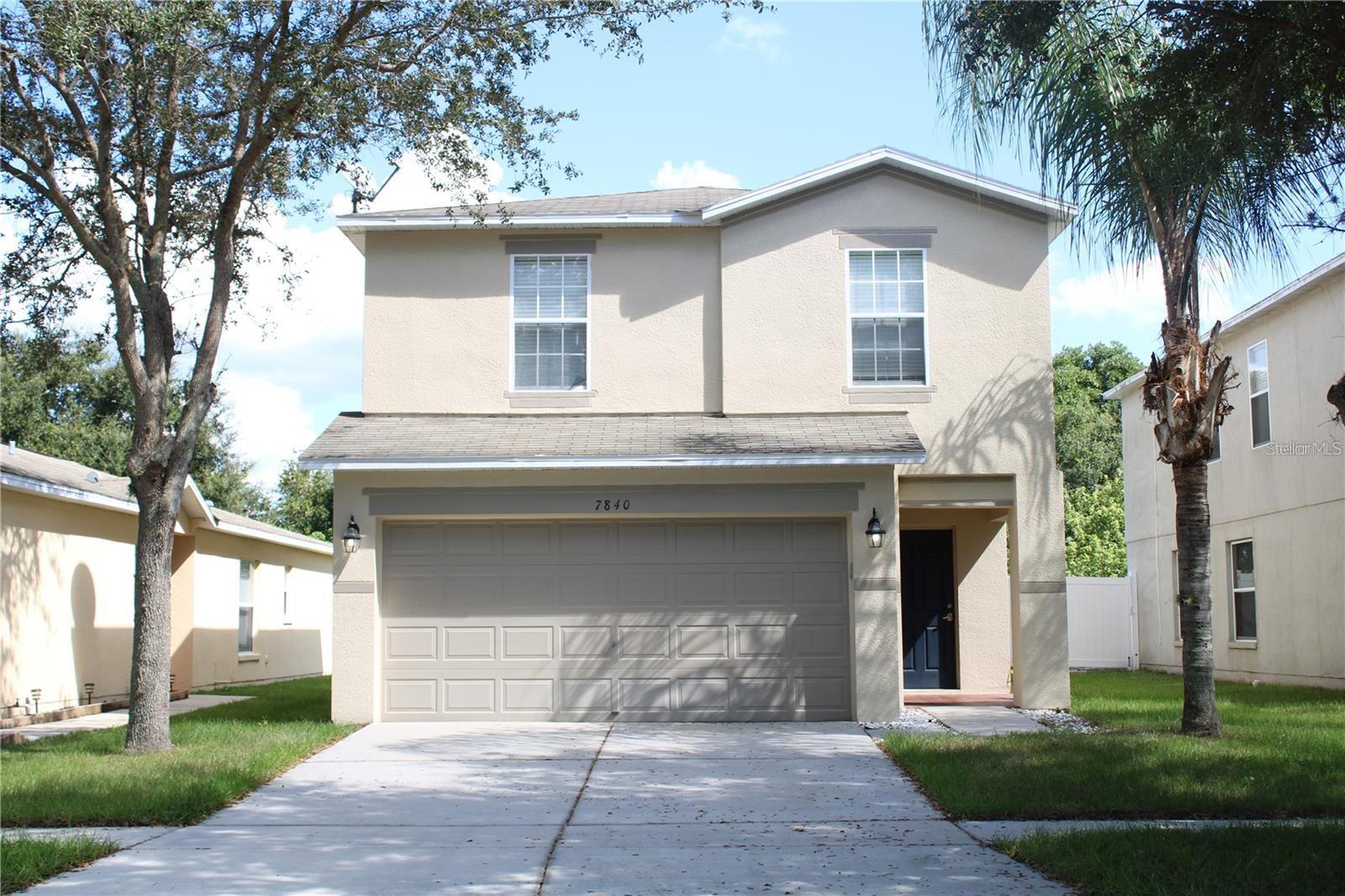 7840 CARRIAGE POINTE DR Property Photo 1