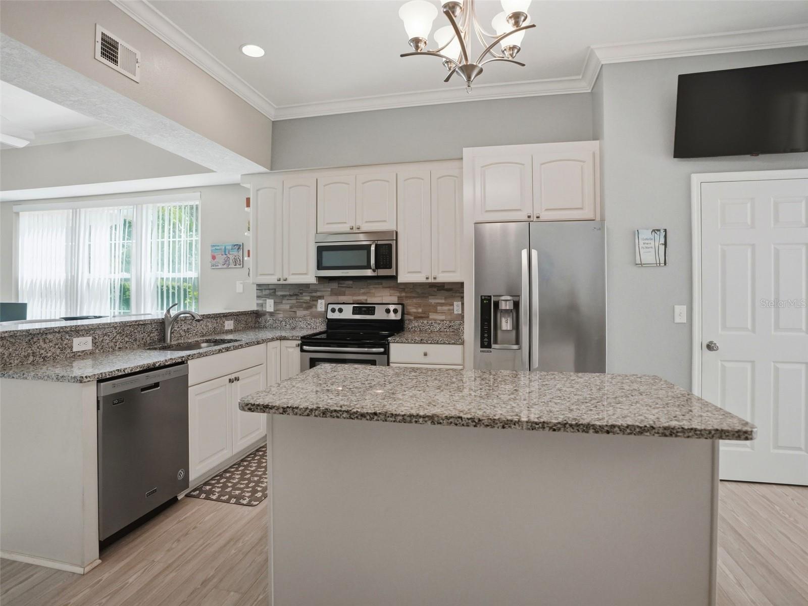 1650 Arabian Ln Property Photo 12