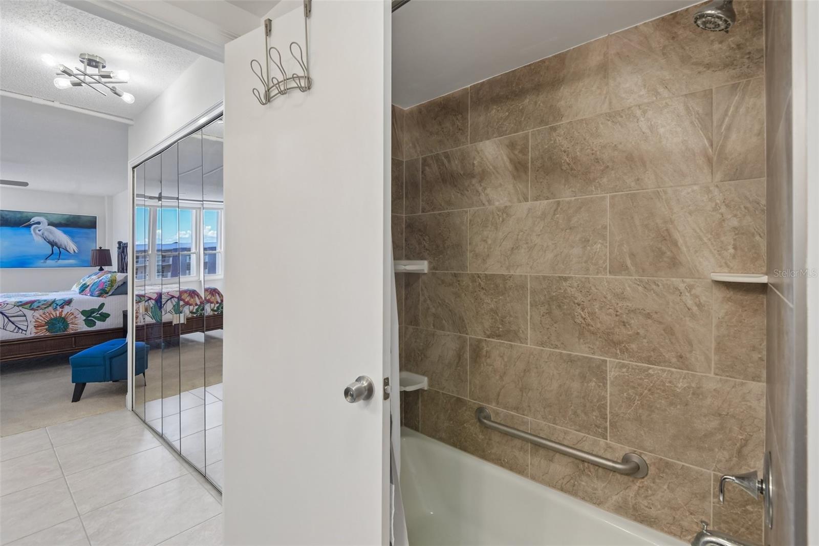 400 Island Way #509 Property Photo 20