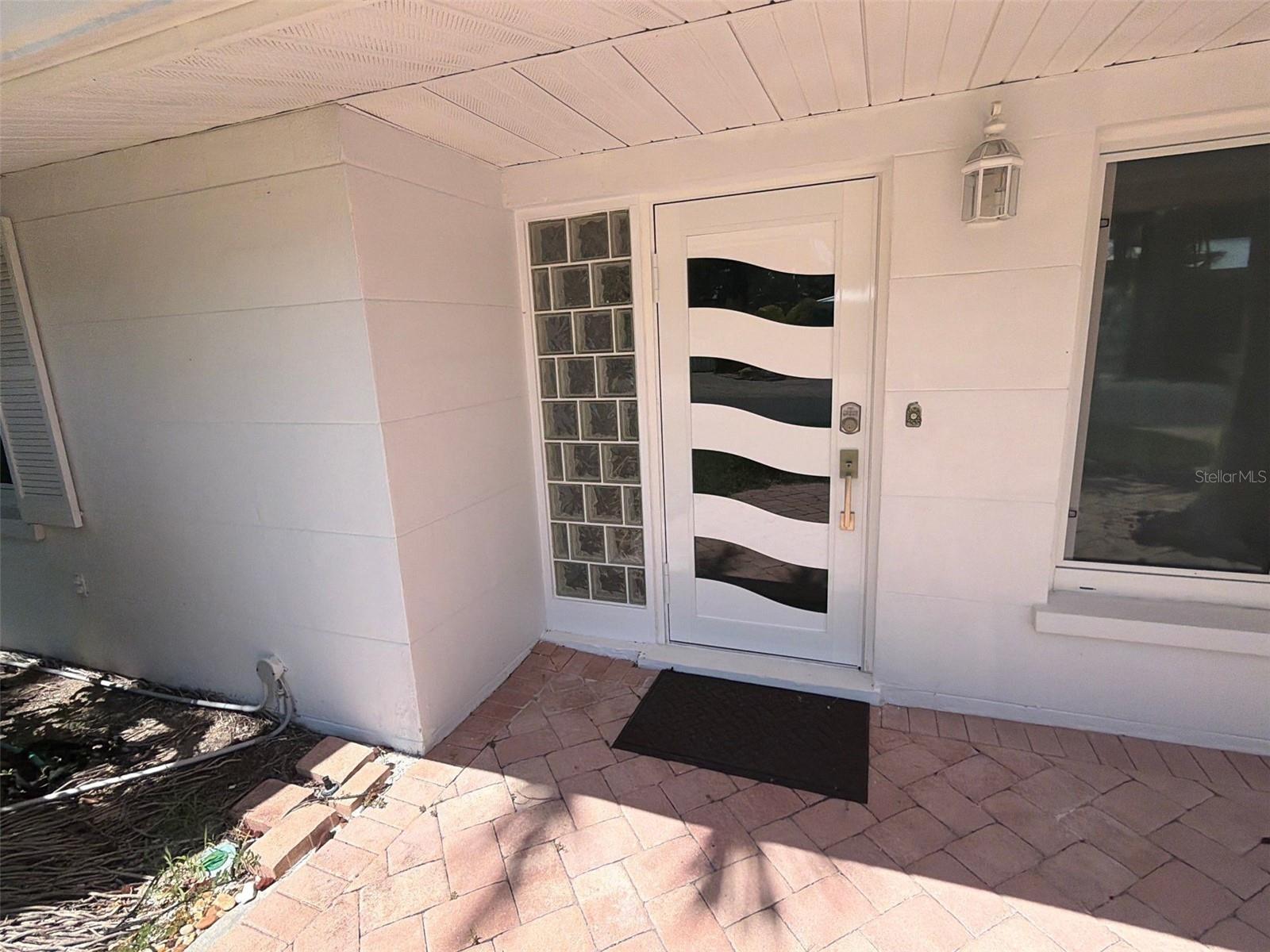 561 Tarawitt Dr Property Photo 4
