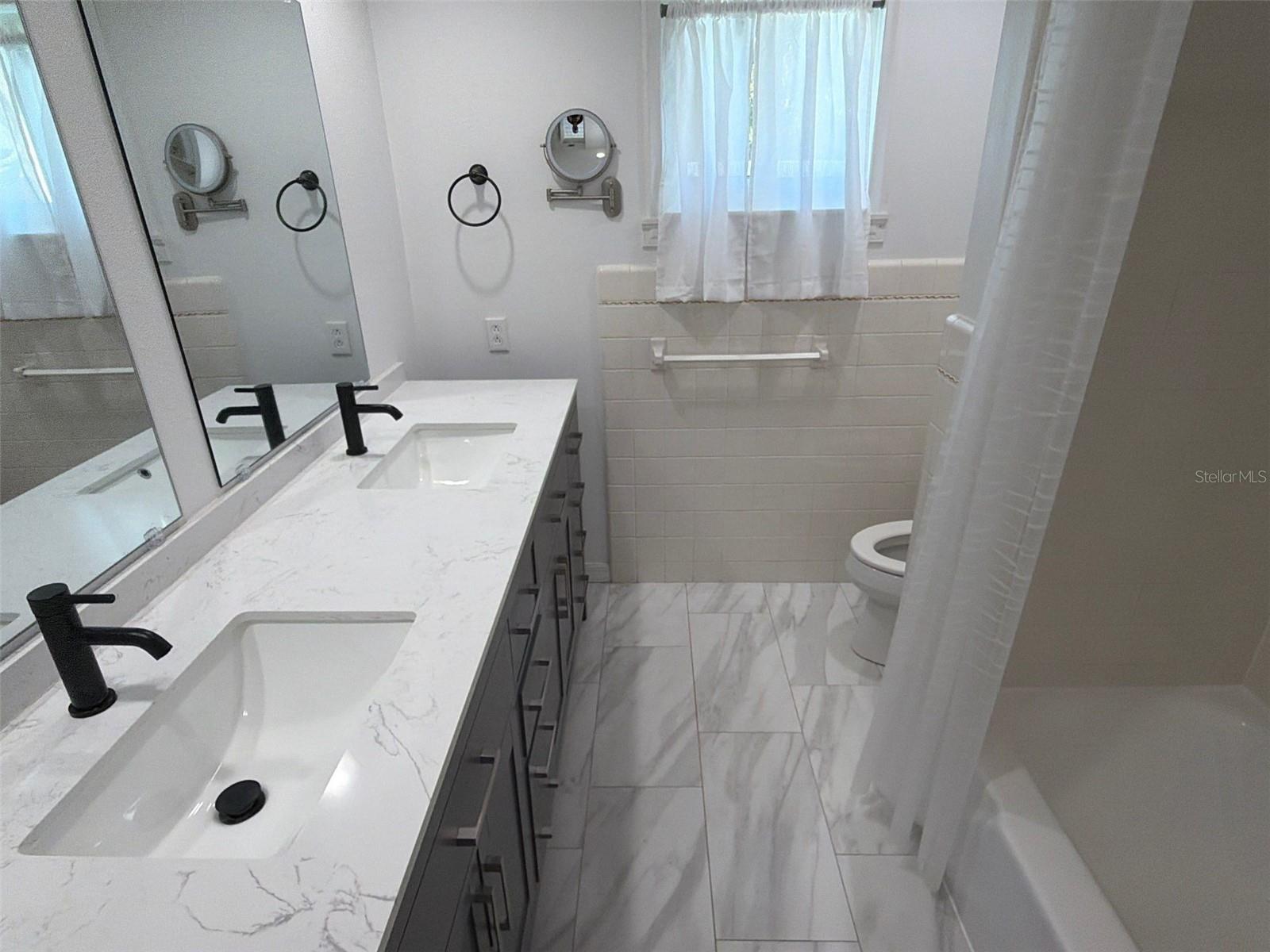 561 Tarawitt Dr Property Photo 36