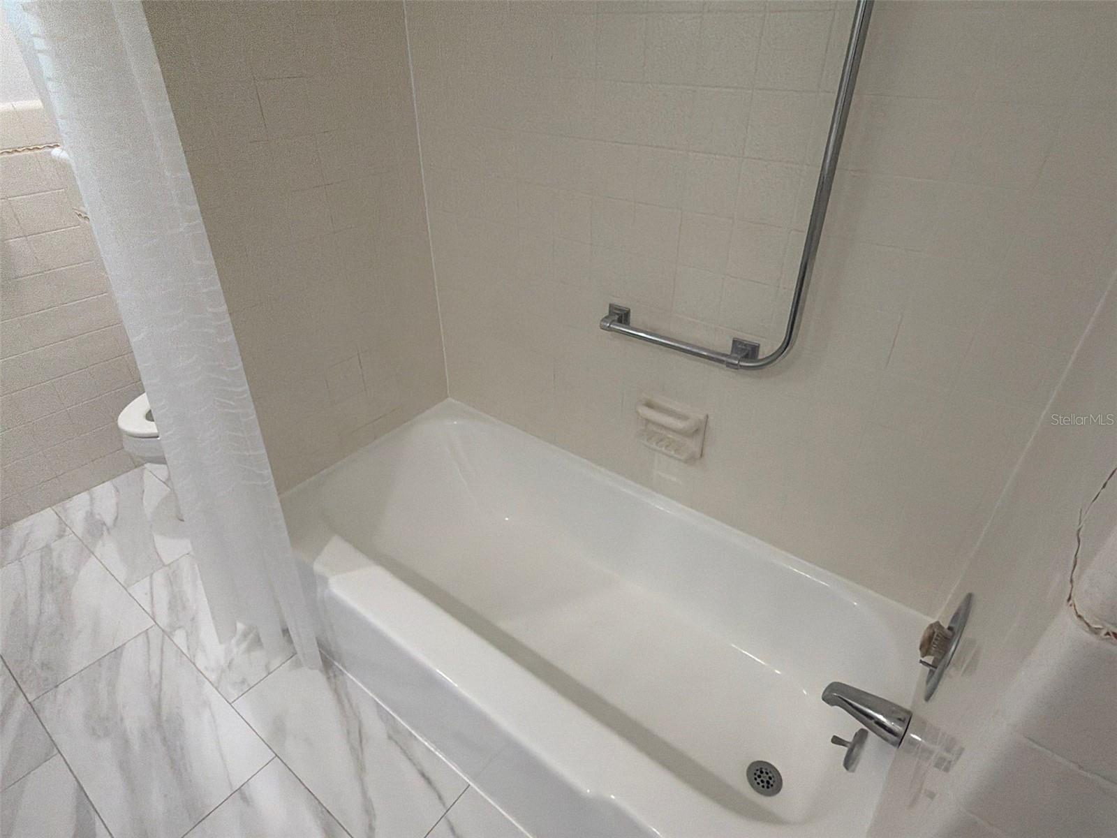 561 Tarawitt Dr Property Photo 37
