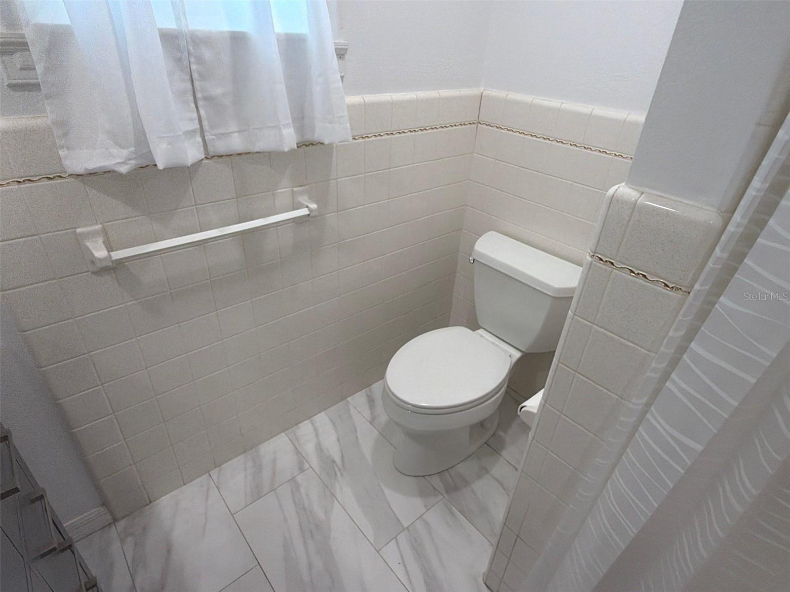 561 Tarawitt Dr Property Photo 39