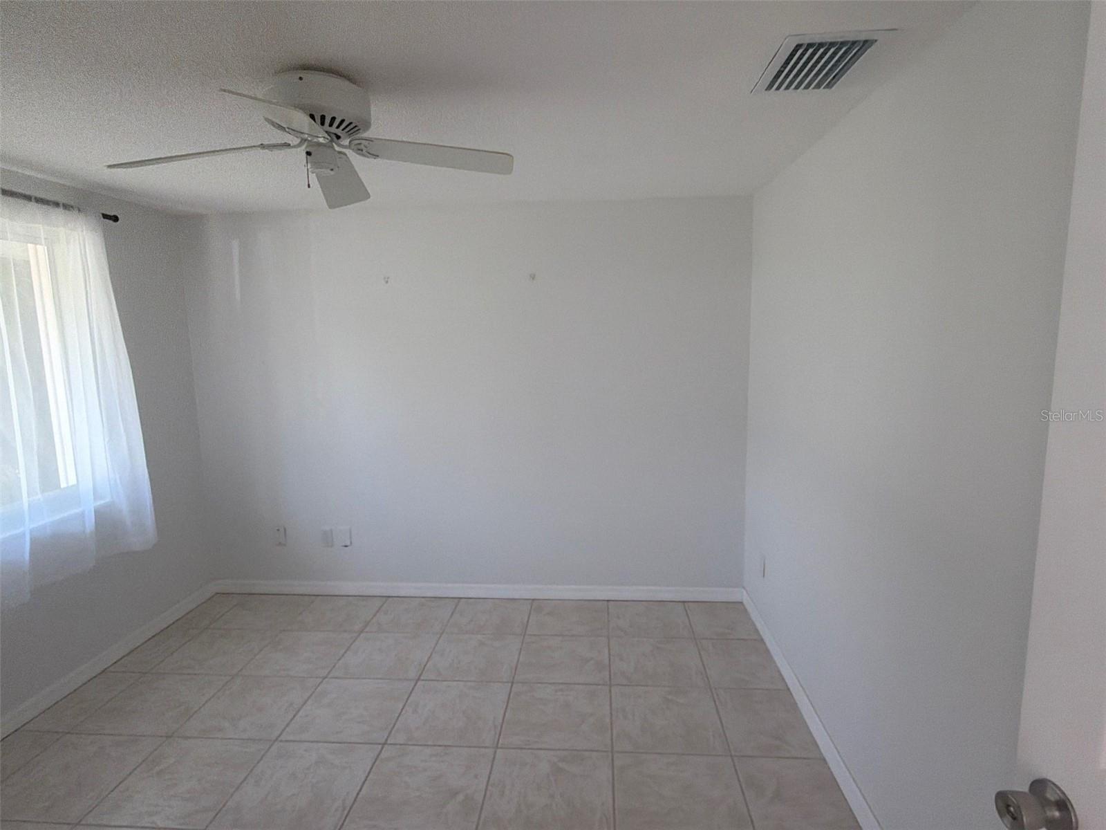 561 Tarawitt Dr Property Photo 41