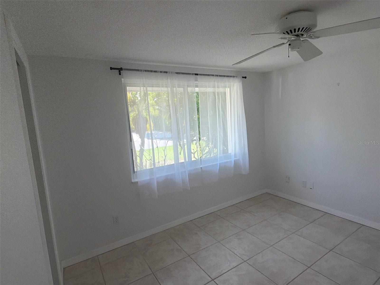 561 Tarawitt Dr Property Photo 42