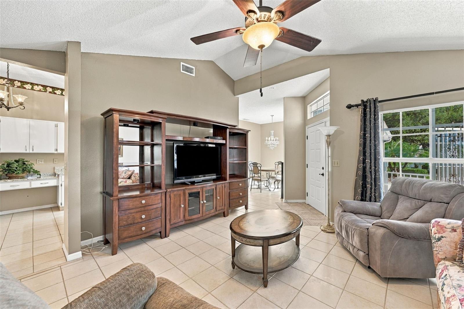 602 Masterpiece Dr #198 Property Photo 8