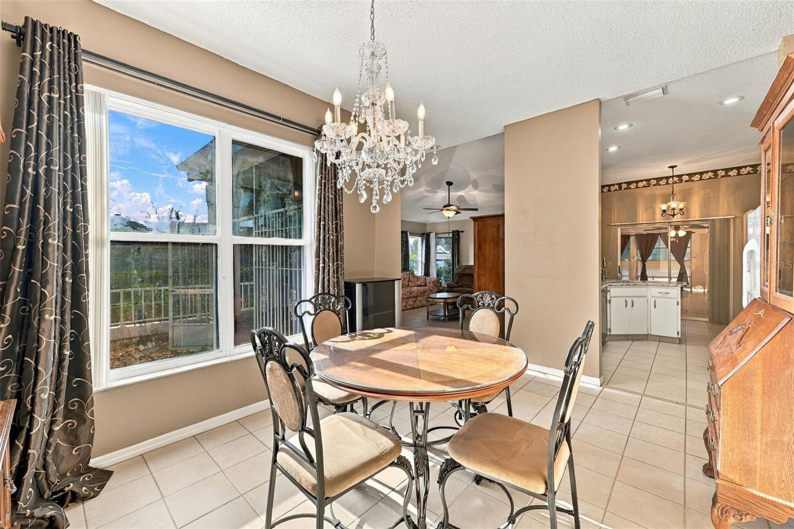602 Masterpiece Dr #198 Property Photo 16