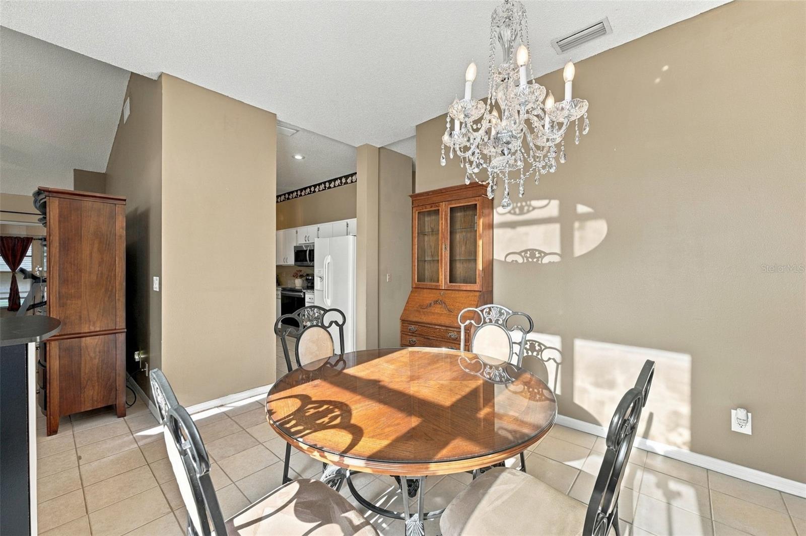 602 Masterpiece Dr #198 Property Photo 17