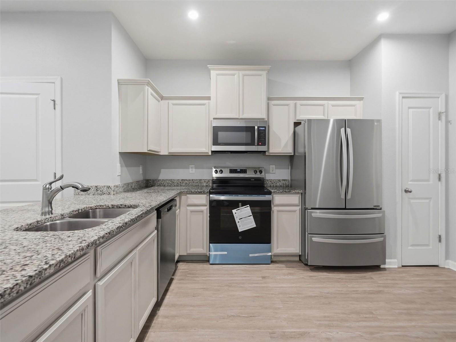2919 Jacob Crossing Ln Property Photo 11
