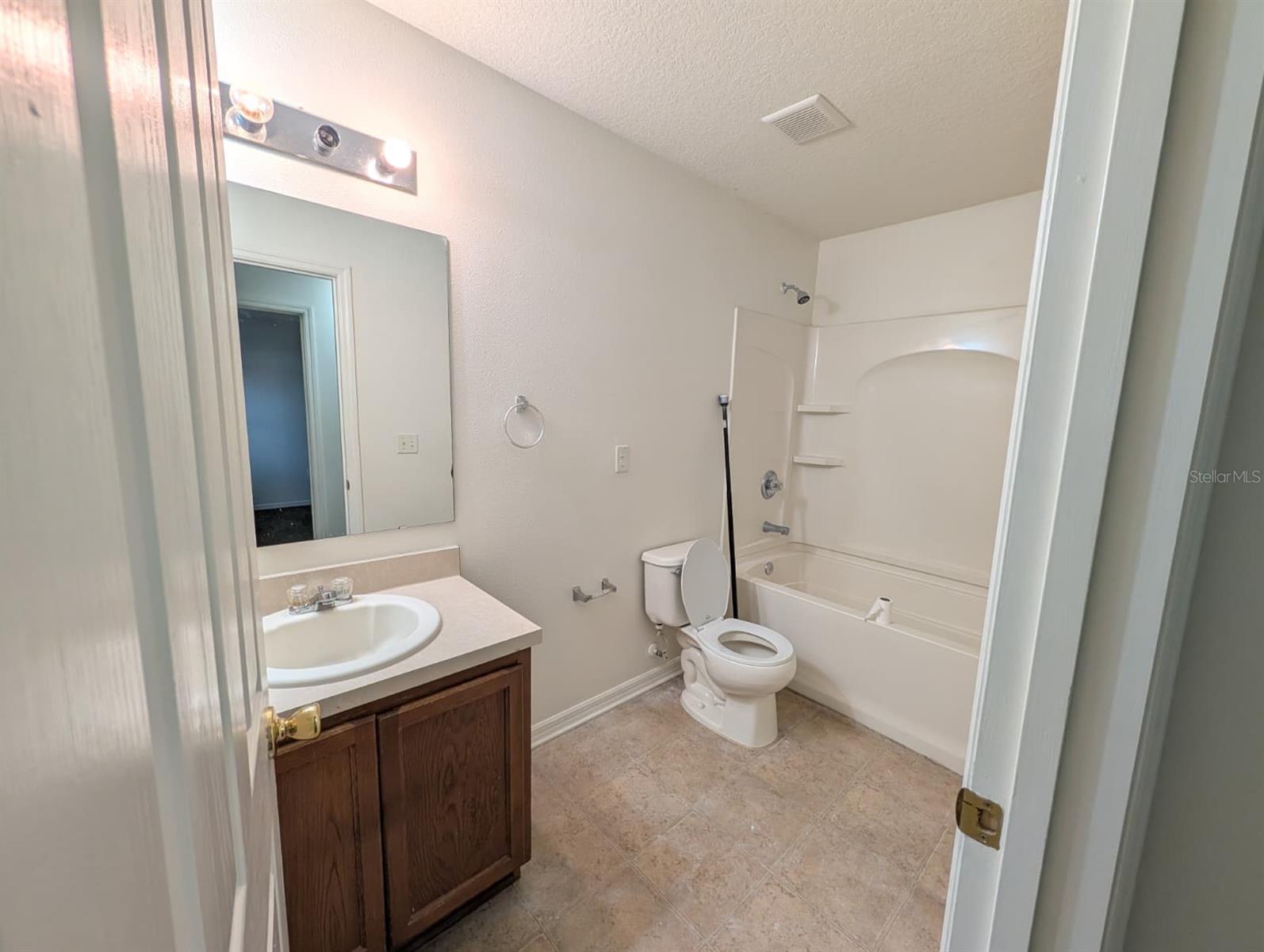 11636 Mango Ridge Blvd Property Photo 11