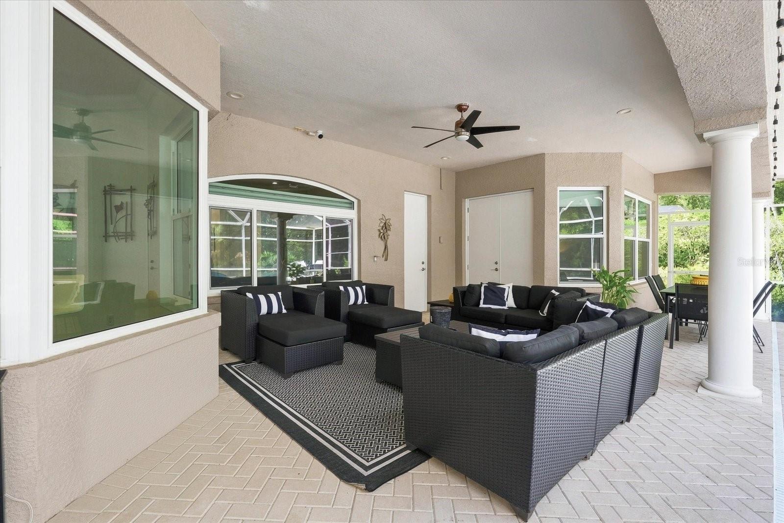 321 Tall Oak Trl Property Photo 37