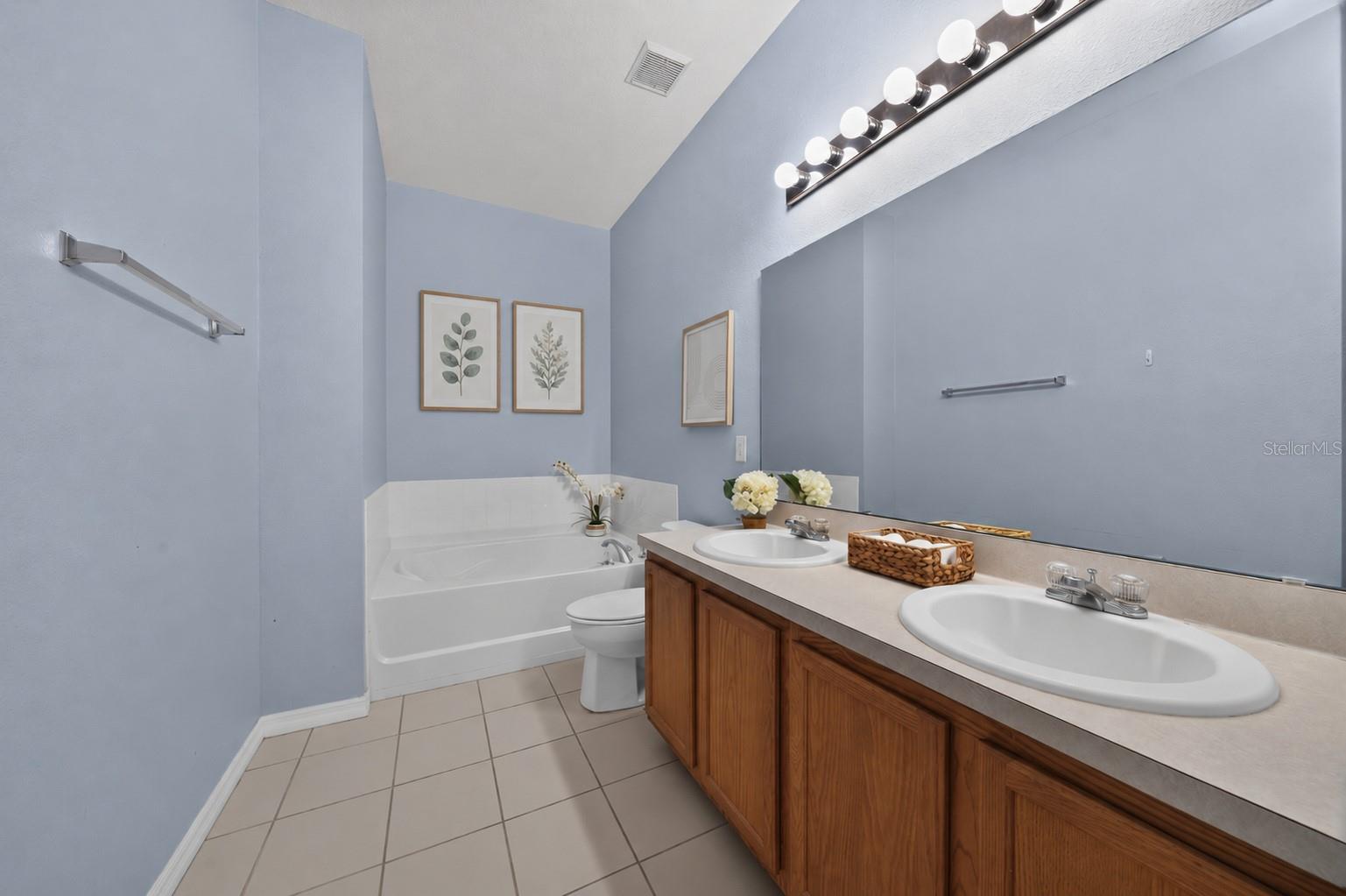 217 Sand Ridge Dr Property Photo 27