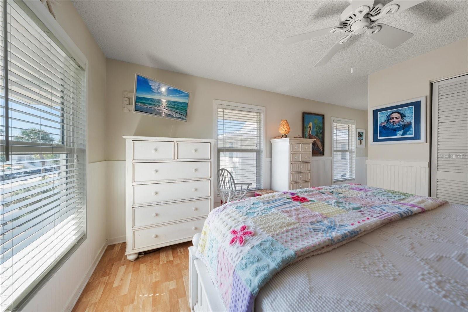 1400 Gulf Blvd #3a Property Photo 32