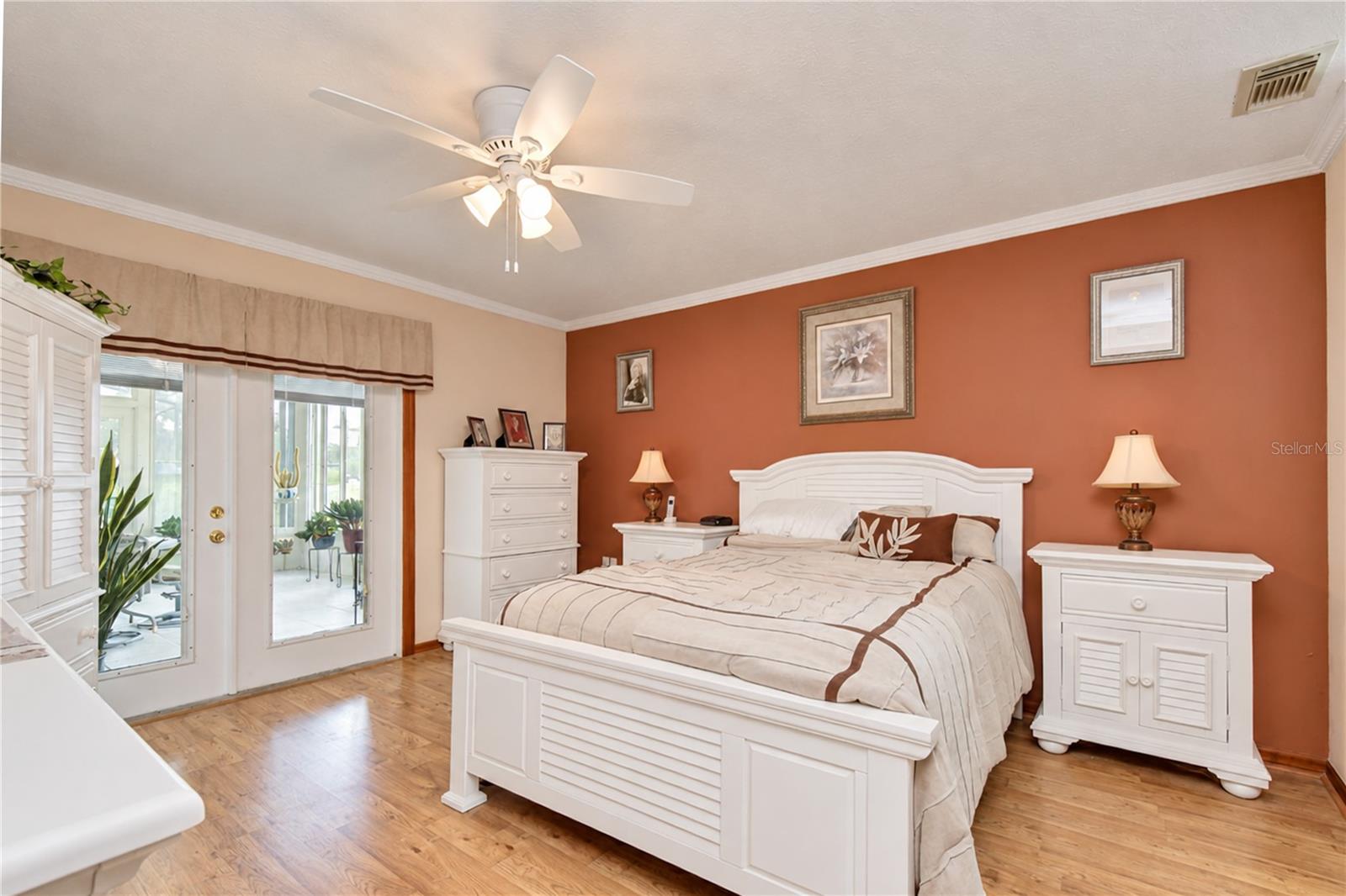 659 Timber Pond Dr Property Photo 16