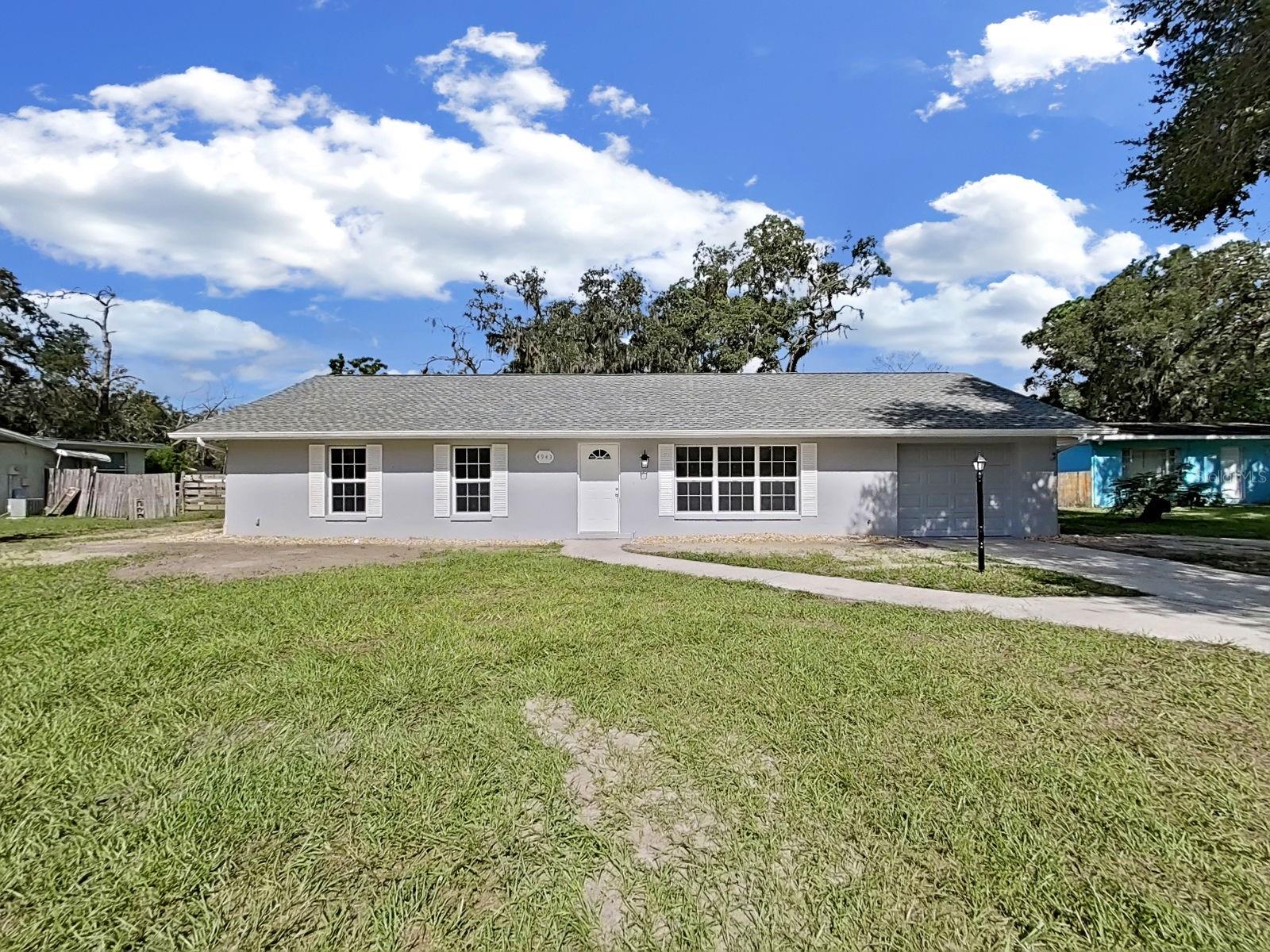4943 Mockingbird Dr Property Photo 1