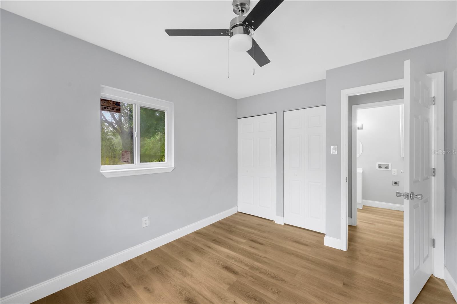 2626 E Chelsea St Property Photo 19