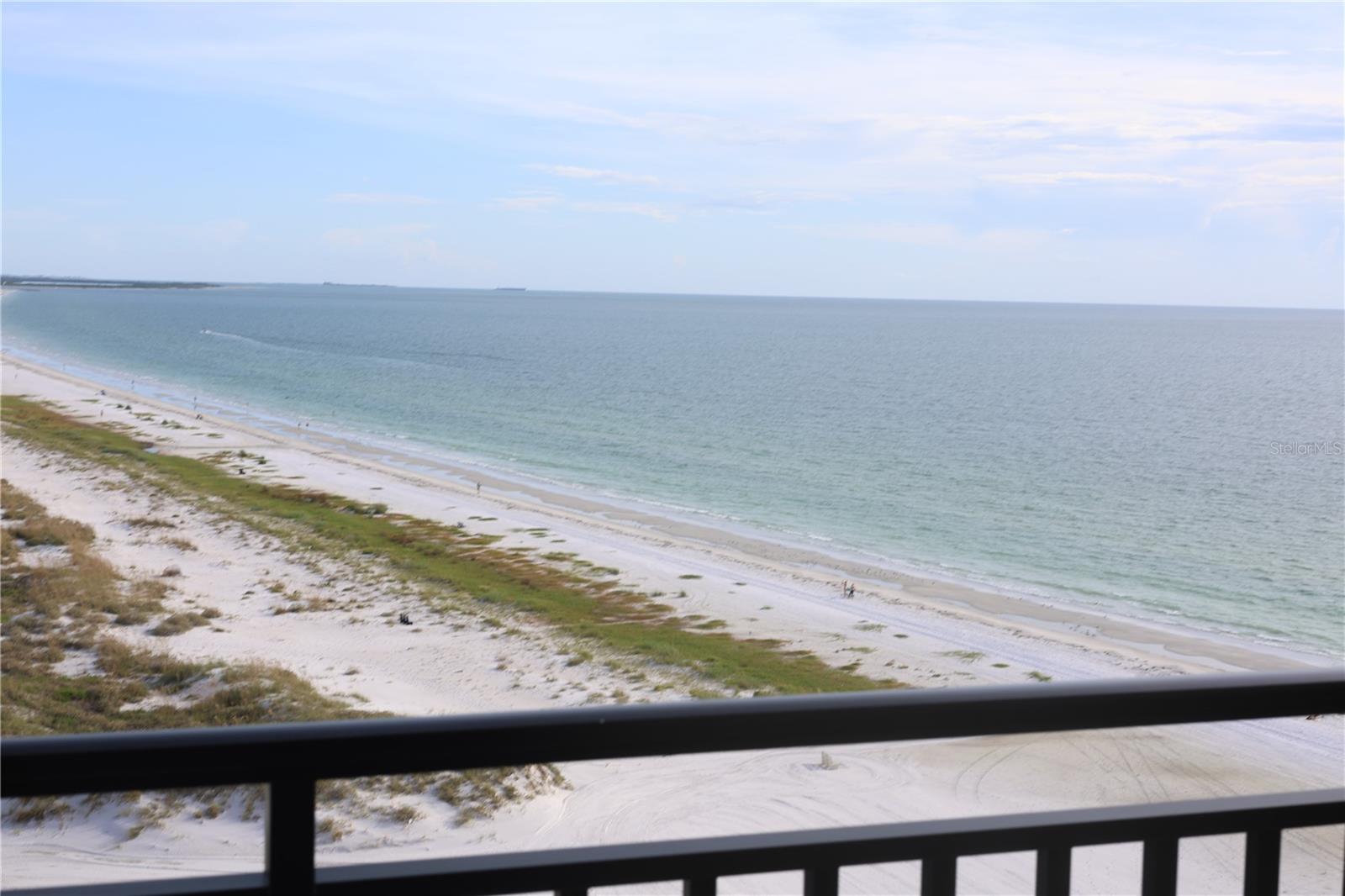 3820 Gulf Blvd #1103 Property Photo 11