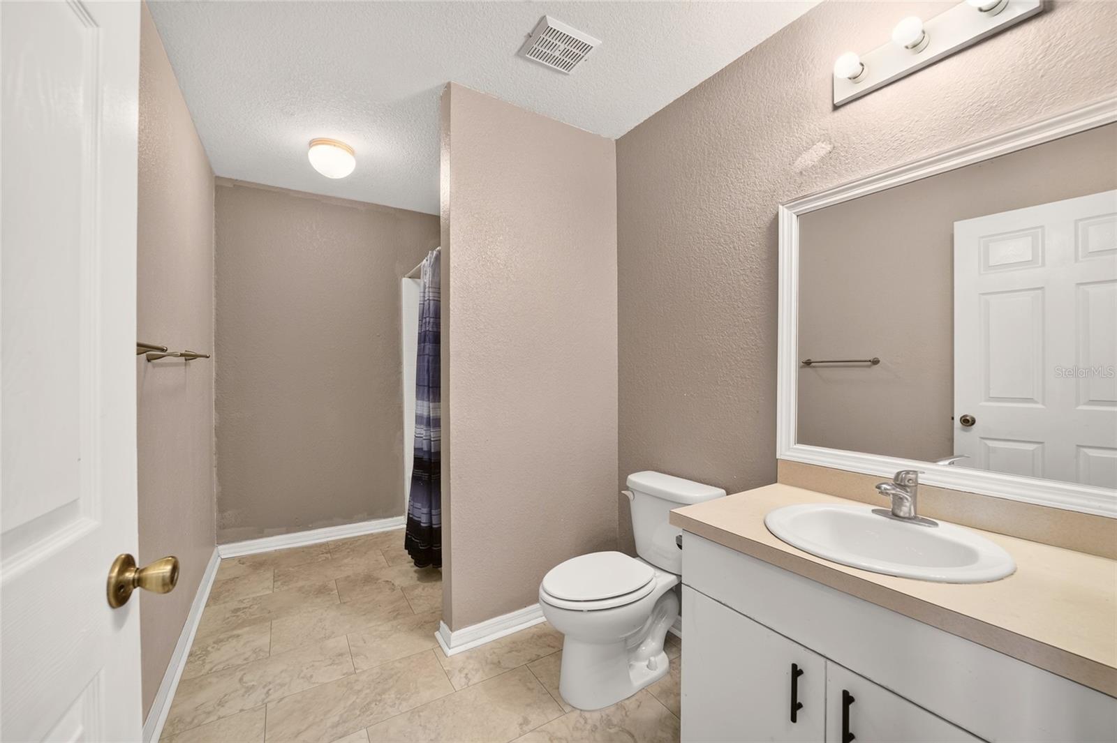6481 Nw 67th Ter Property Photo 36
