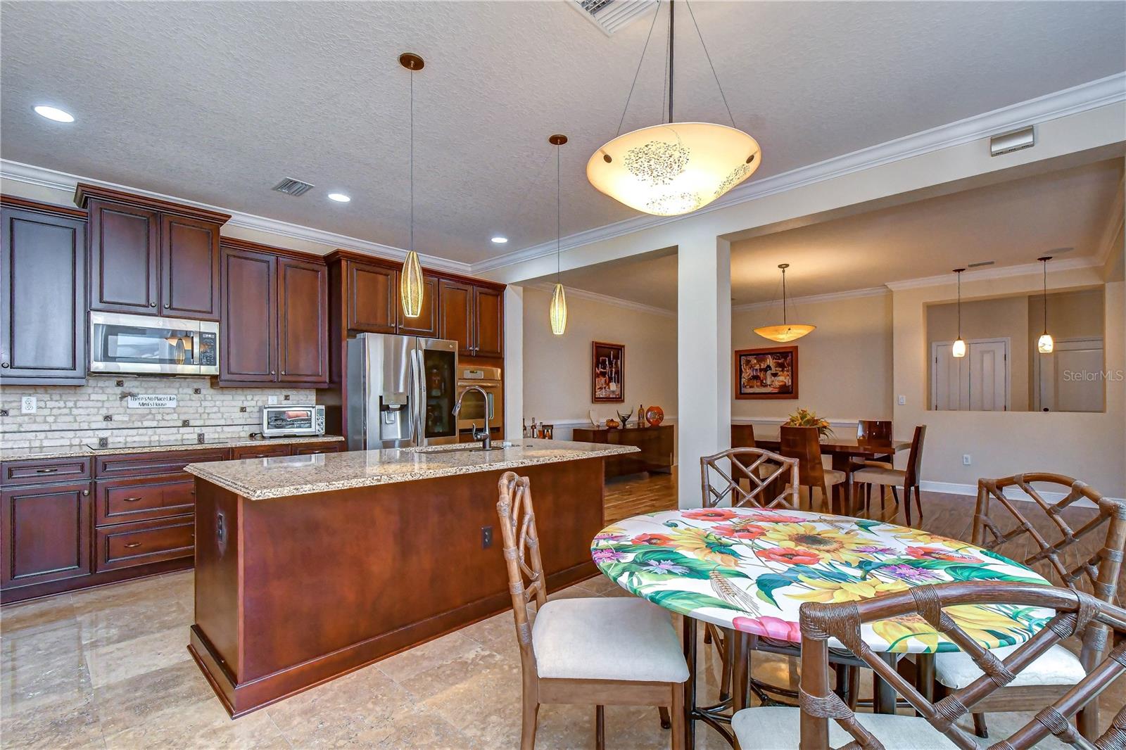6806 Muncaster Ct Property Photo 16