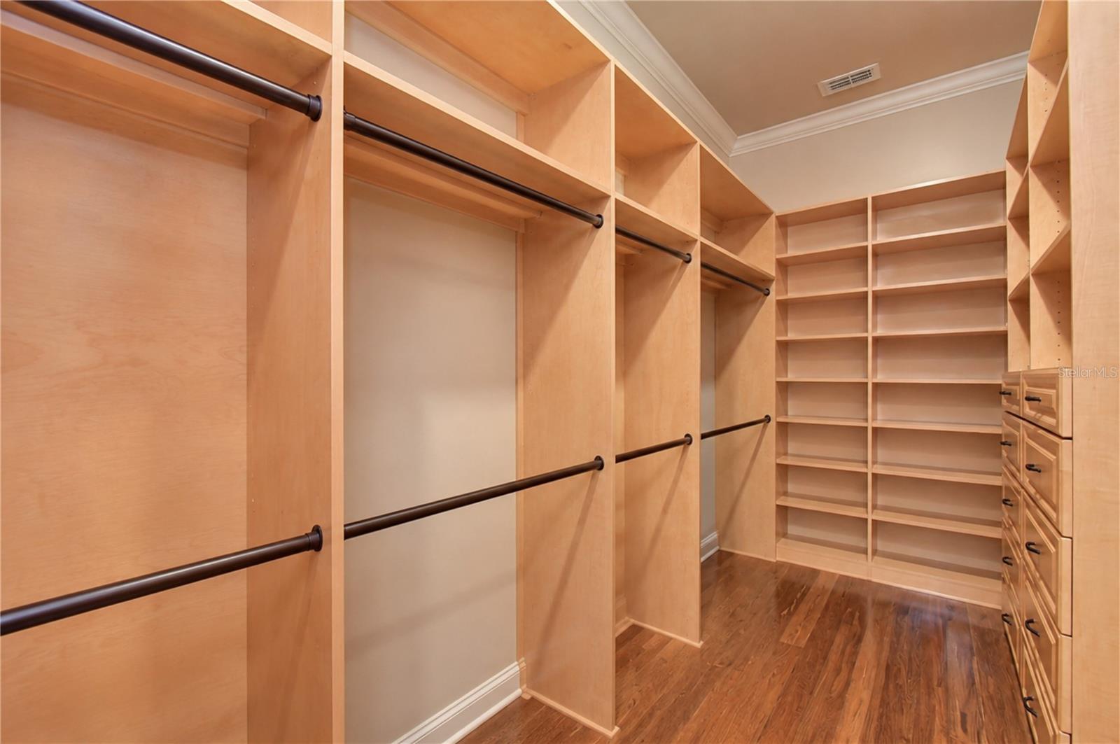 6806 Muncaster Ct Property Photo 30