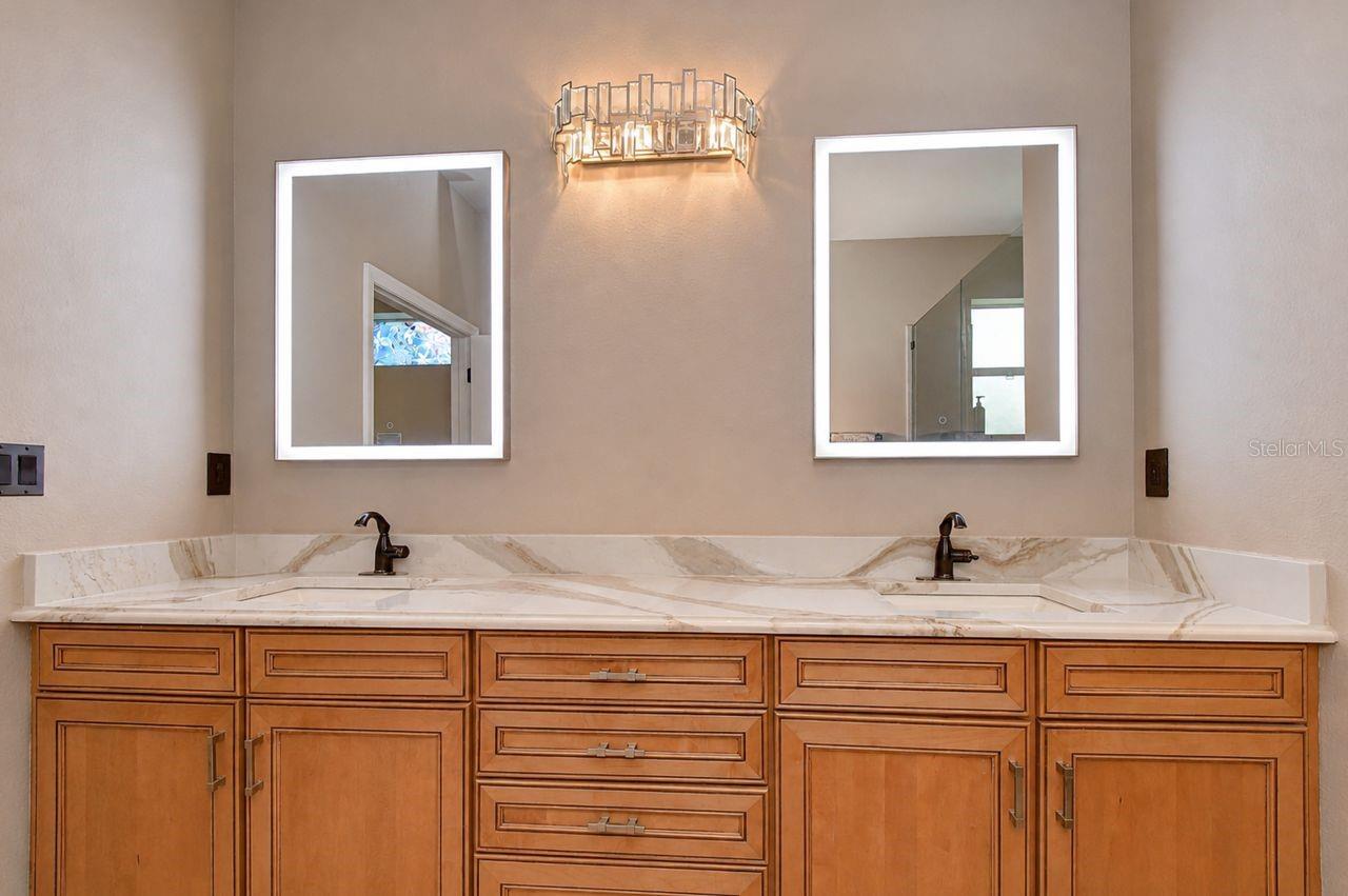6806 Muncaster Ct Property Photo 33