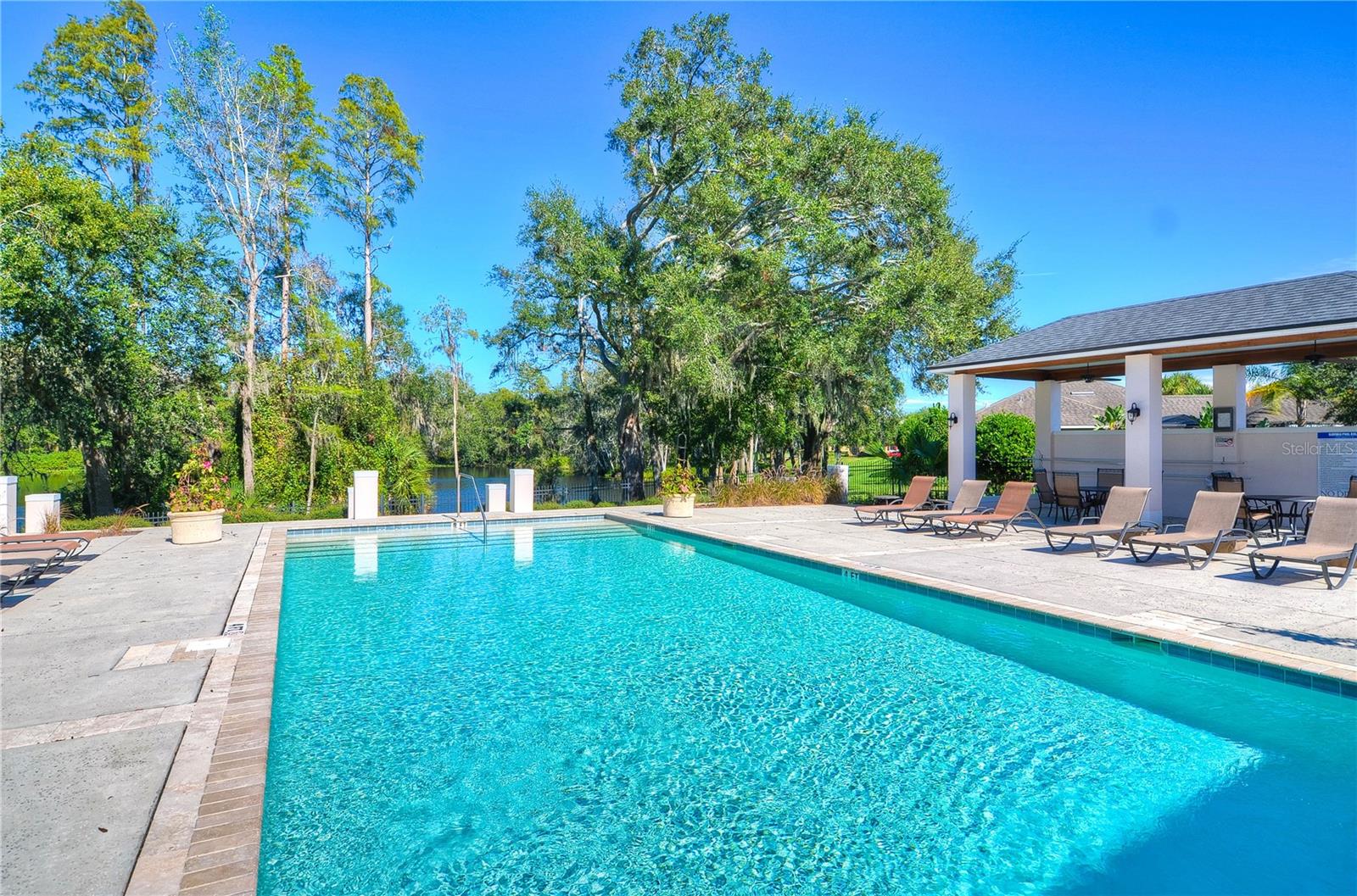 6806 Muncaster Ct Property Photo 65
