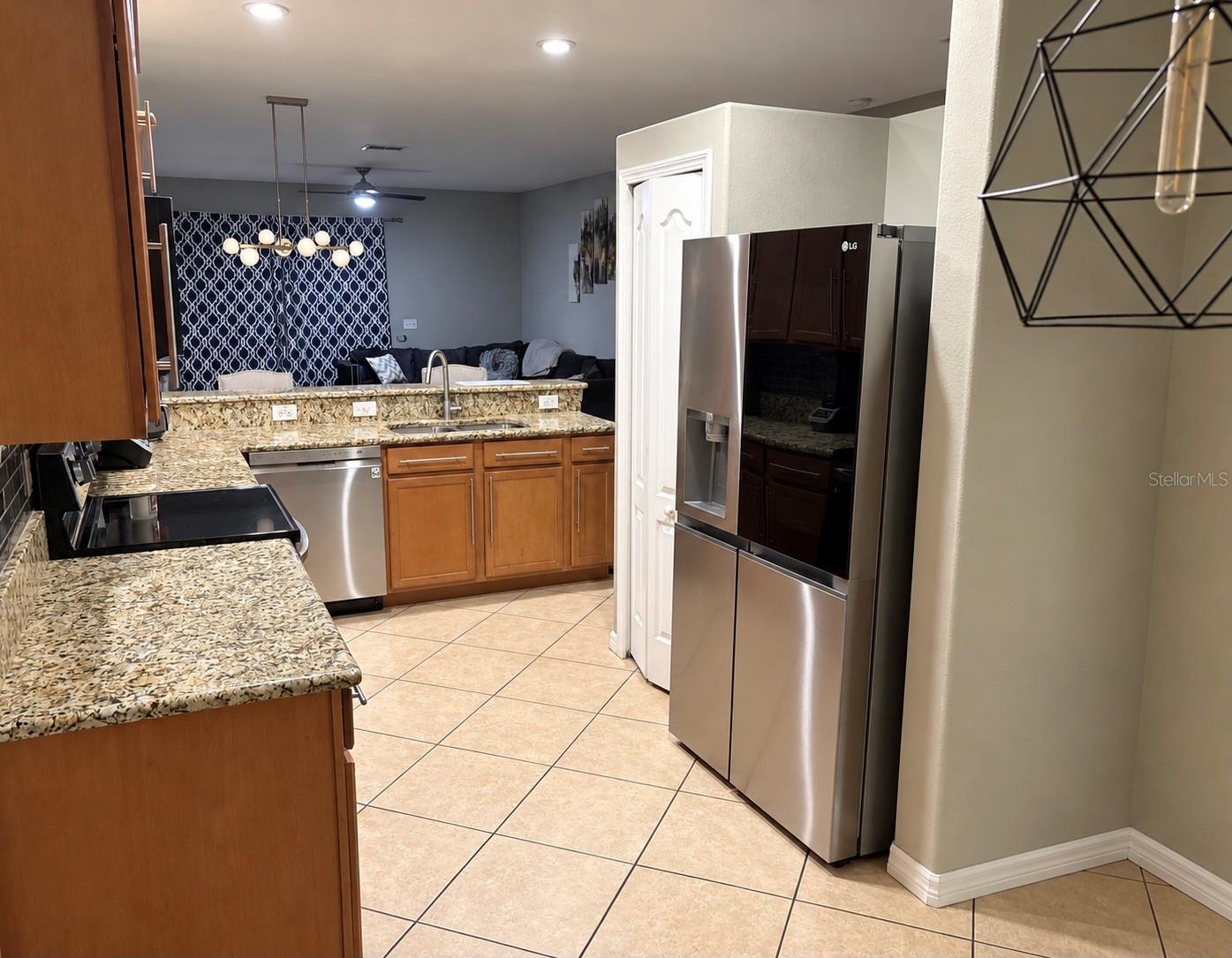 9412 Trumpet Vine Loop Property Photo 9