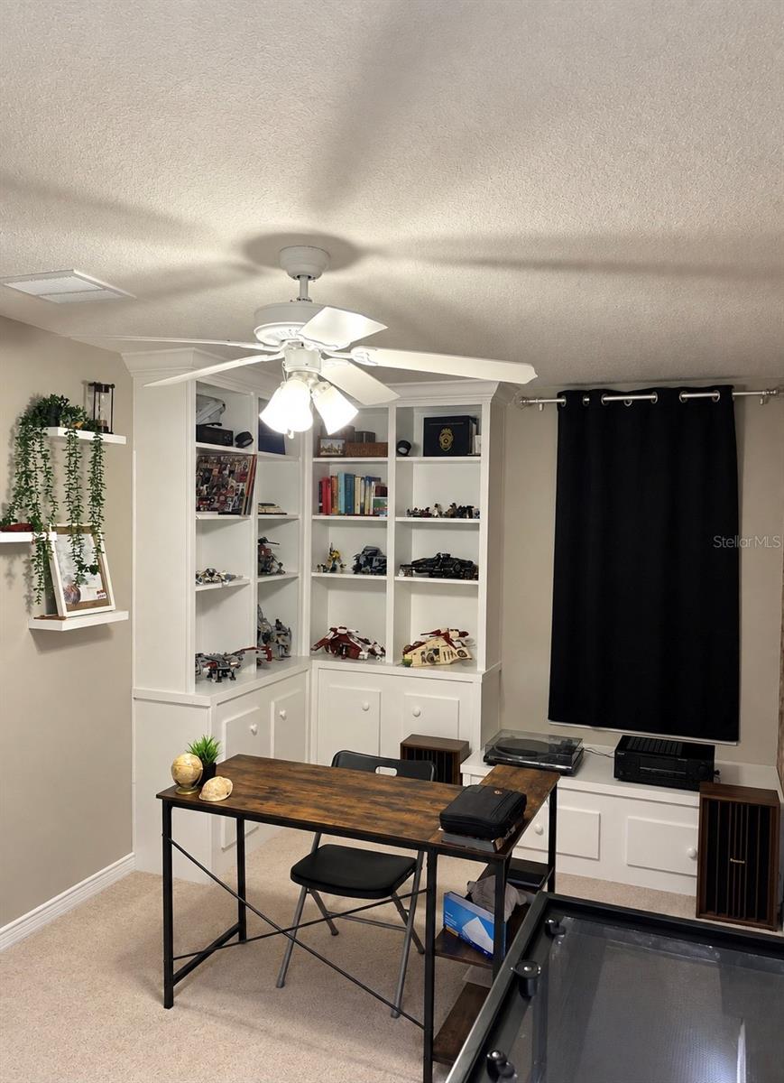 9412 Trumpet Vine Loop Property Photo 32